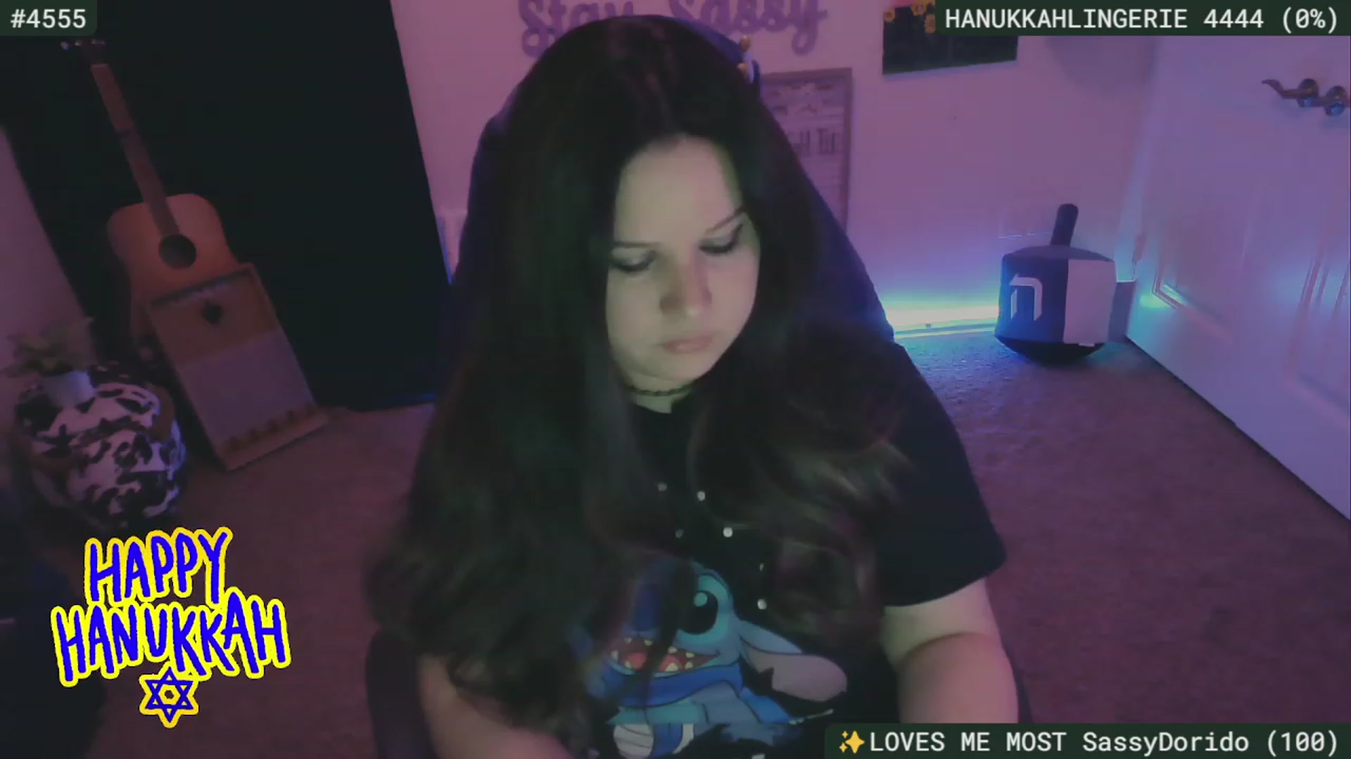 Gallery image thumbnail from HanukkahHoe's myfreecams stream on, 12/09/2023, 04:54 image 14 of 20
