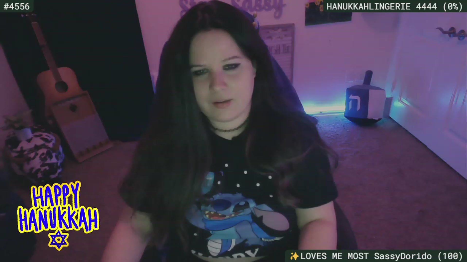 Gallery image thumbnail from HanukkahHoe's myfreecams stream on, 12/09/2023, 04:54 image 15 of 20