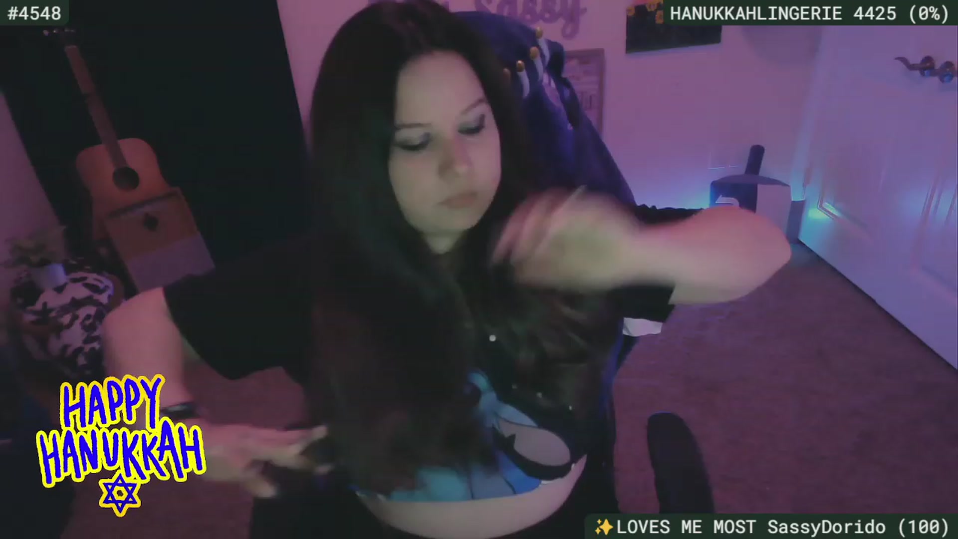 Gallery image thumbnail from HanukkahHoe's myfreecams stream on, 12/09/2023, 04:54 image 20 of 20