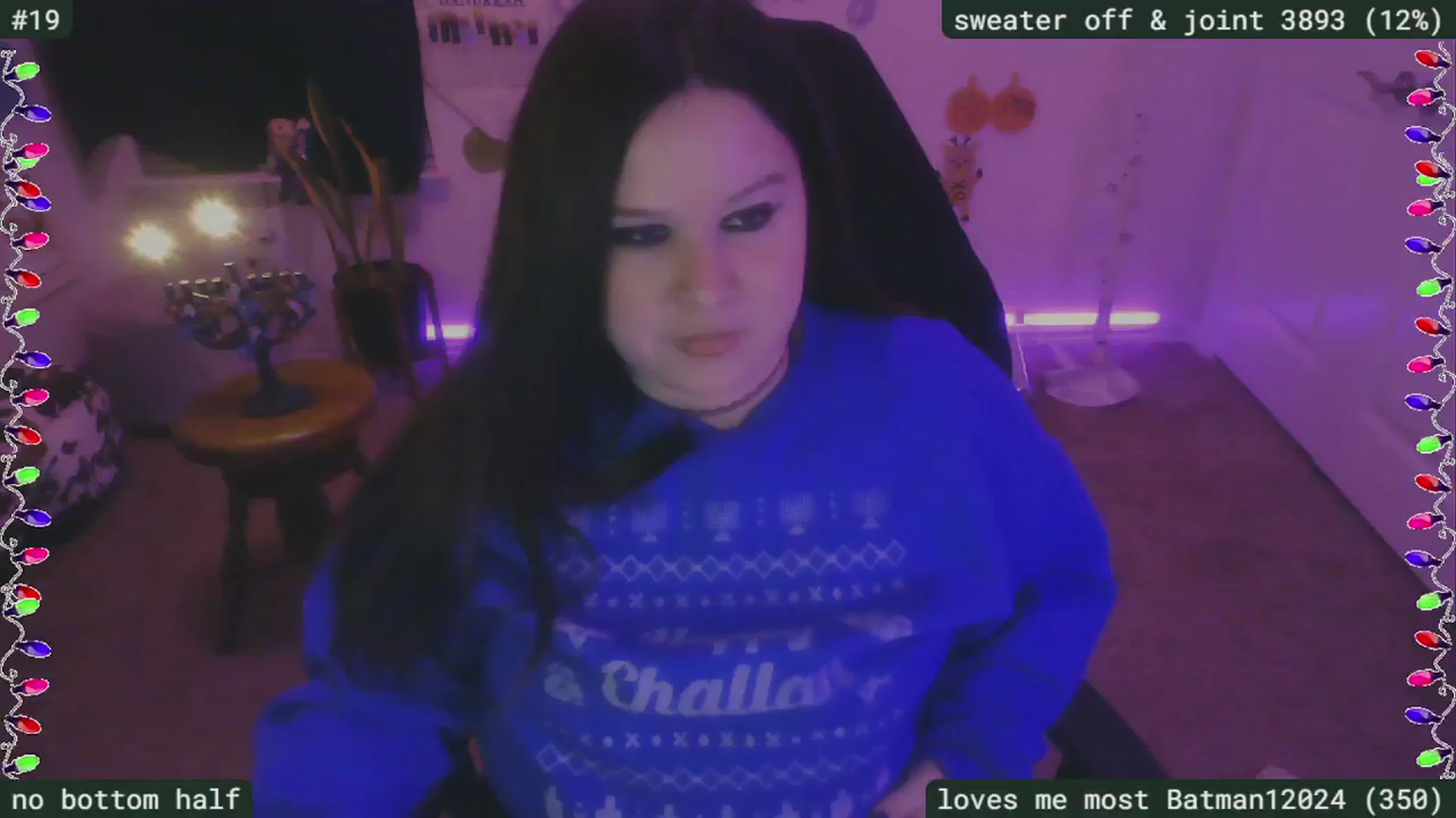 Gallery image thumbnail from HanukkahHoe's myfreecams stream on, 12/26/2024, 05:38 image 6 of 20