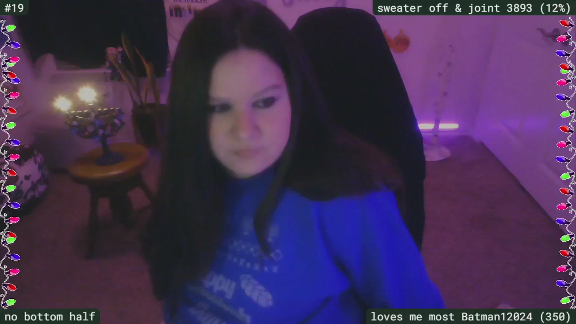 Gallery image thumbnail from HanukkahHoe's myfreecams stream on, 12/26/2024, 05:38 image 8 of 20