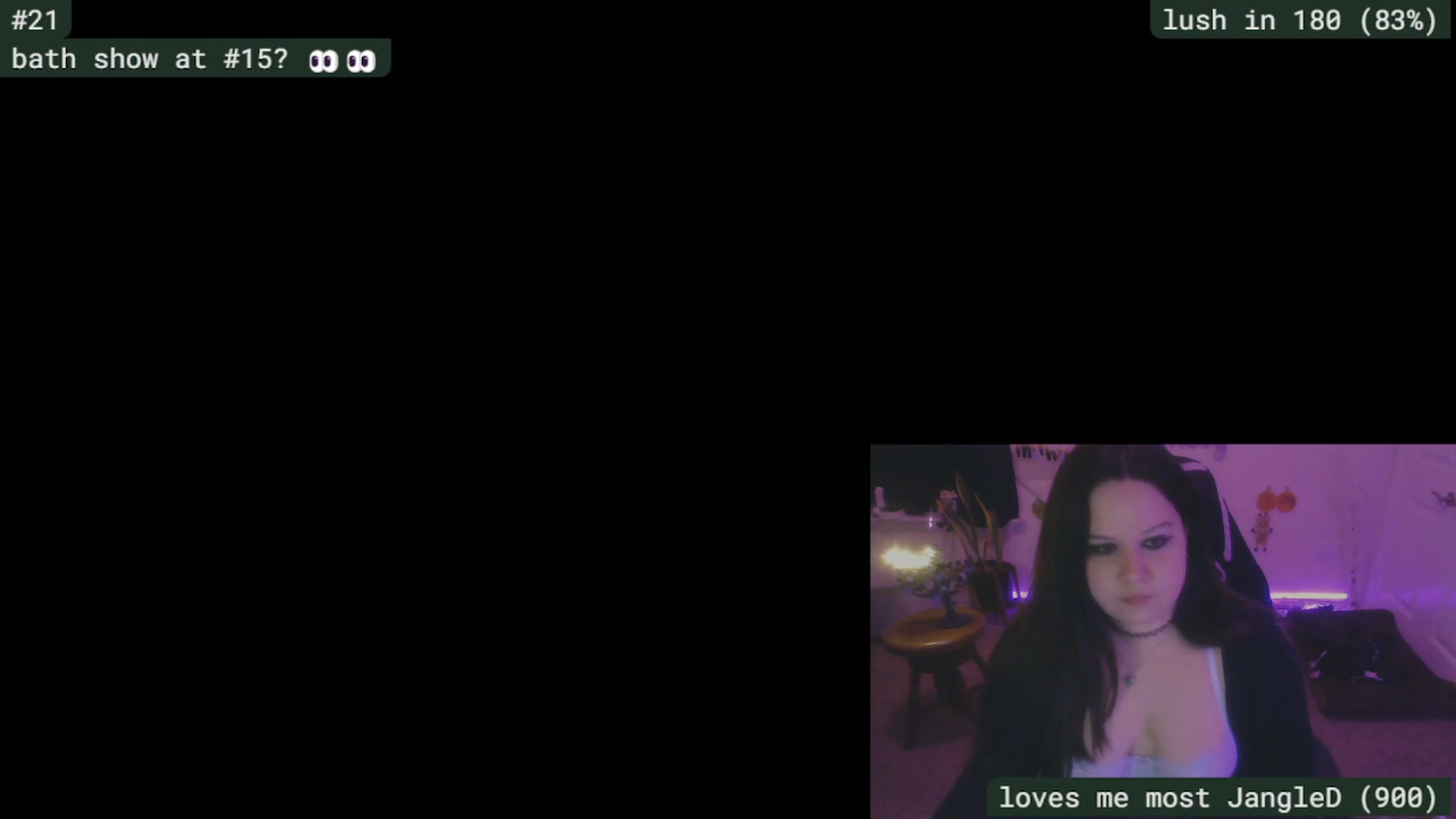 Gallery image thumbnail from HanukkahHoe's myfreecams stream on, 12/29/2024, 04:48 image 15 of 20
