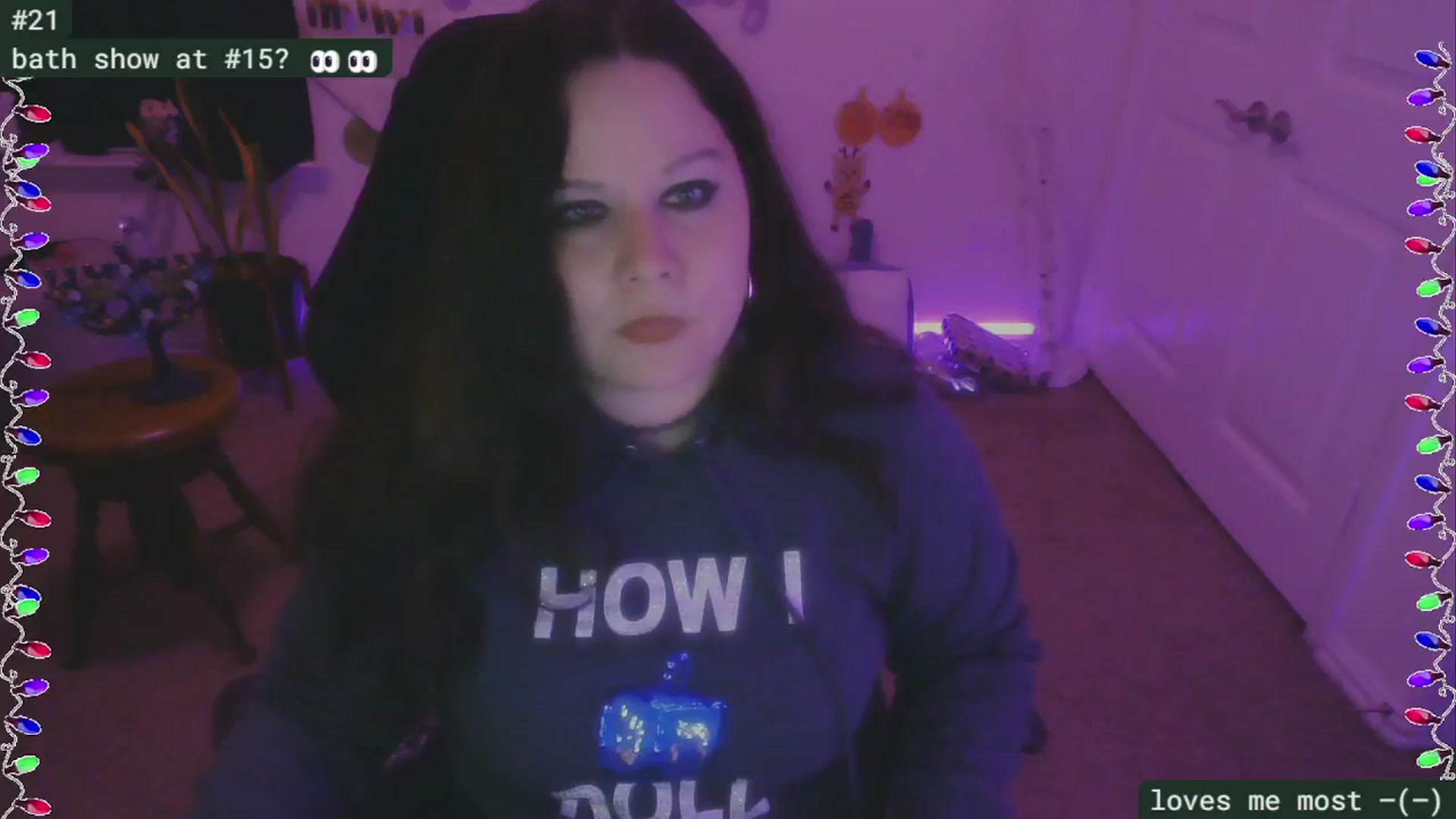 Gallery image thumbnail from HanukkahHoe's myfreecams stream on, 12/31/2024, 02:51 image 6 of 20