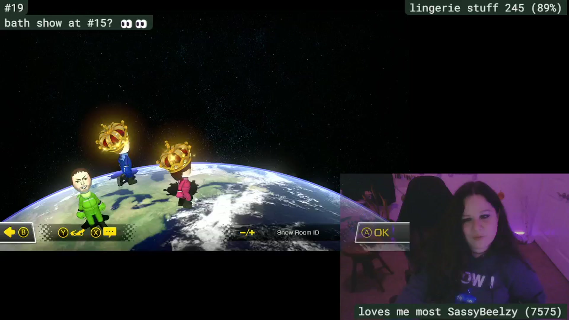 Gallery image thumbnail from HanukkahHoe's myfreecams stream on, 12/31/2024, 07:08 image 9 of 20