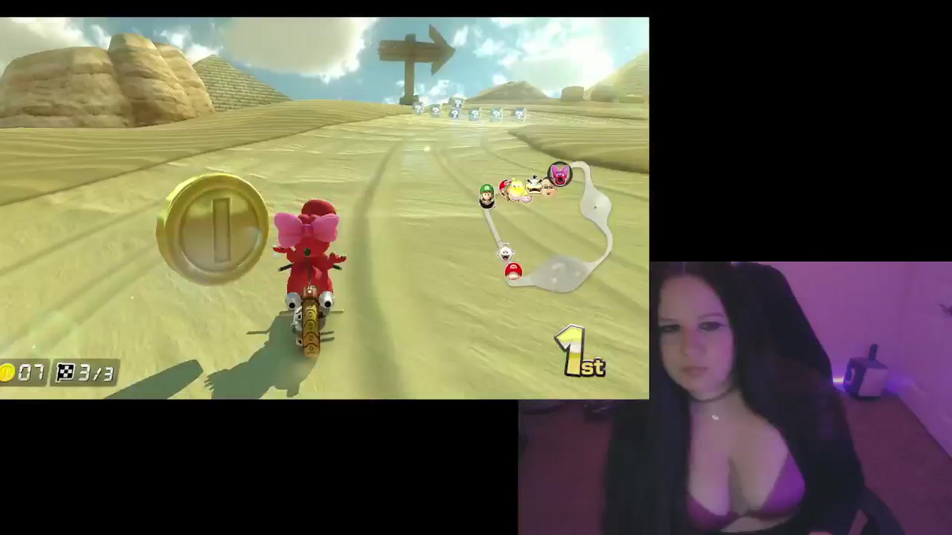 Gallery image thumbnail from HanukkahHoe's myfreecams stream on, 12/10/2025, 04:26 image 7 of 20