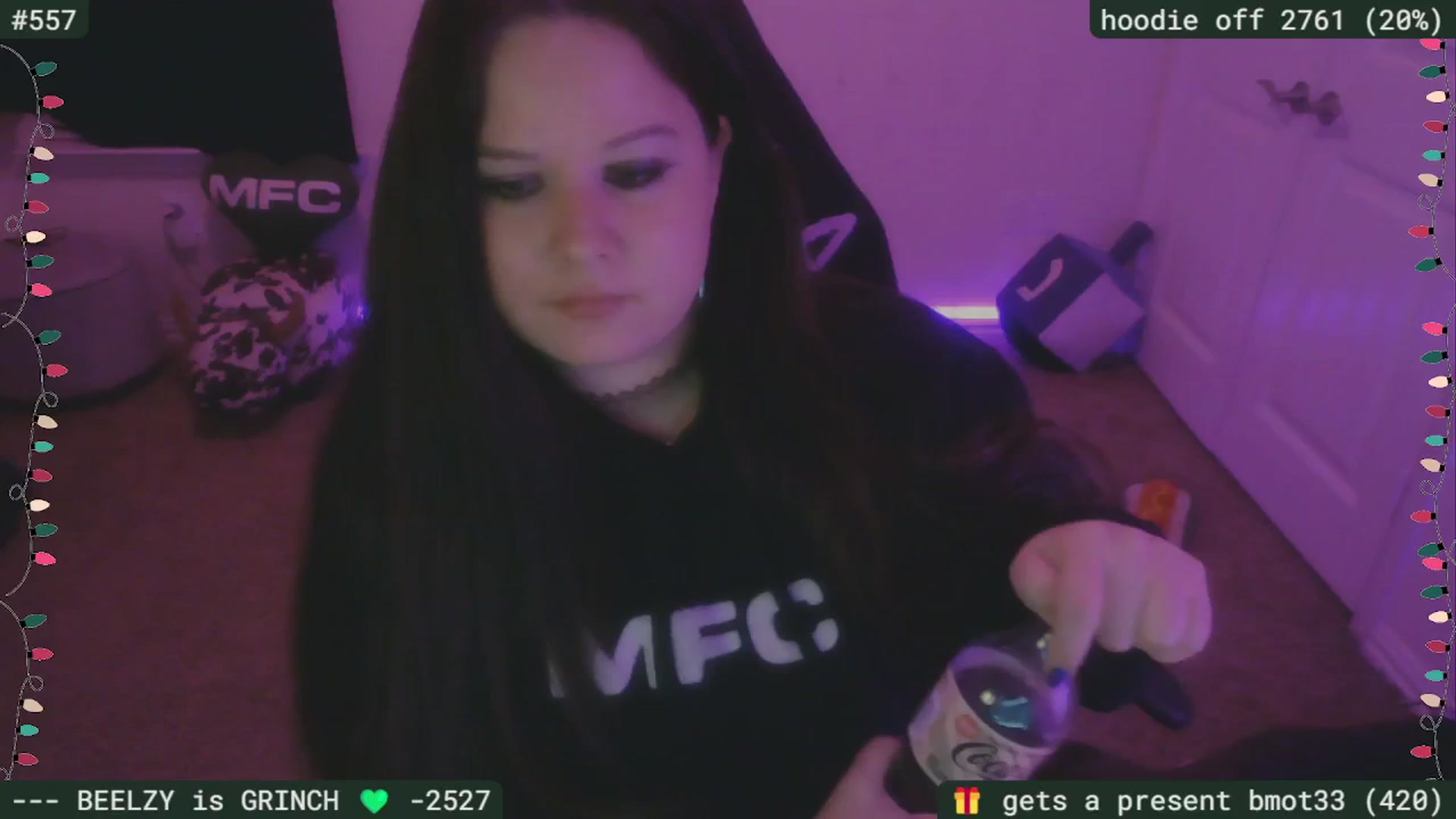 Gallery image thumbnail from HanukkahHoe's myfreecams stream on, 12/11/2025, 03:29 image 15 of 20