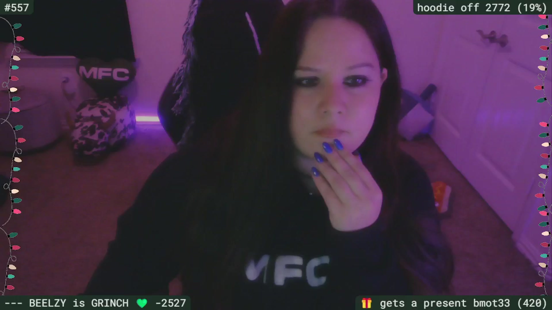 Gallery image thumbnail from HanukkahHoe's myfreecams stream on, 12/11/2025, 03:29 image 9 of 20