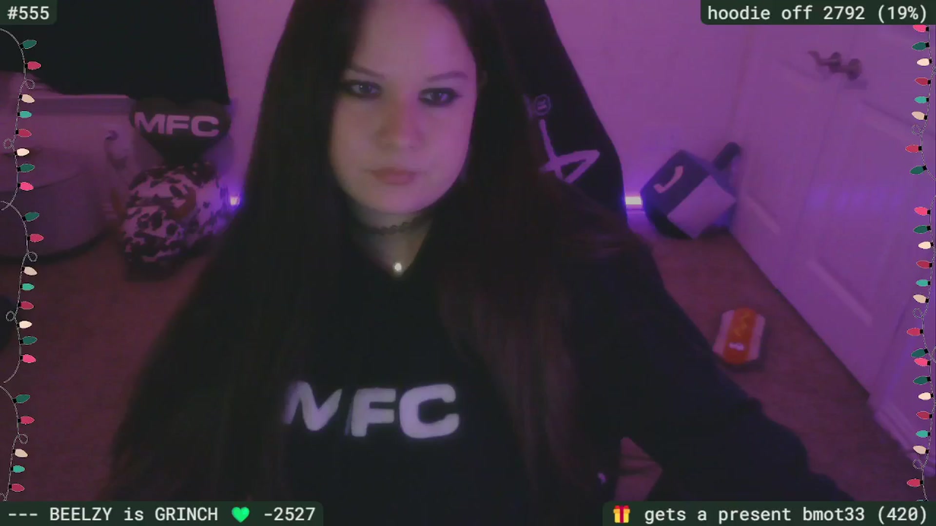 Gallery image thumbnail from HanukkahHoe's myfreecams stream on, 12/11/2025, 03:29 image 2 of 20