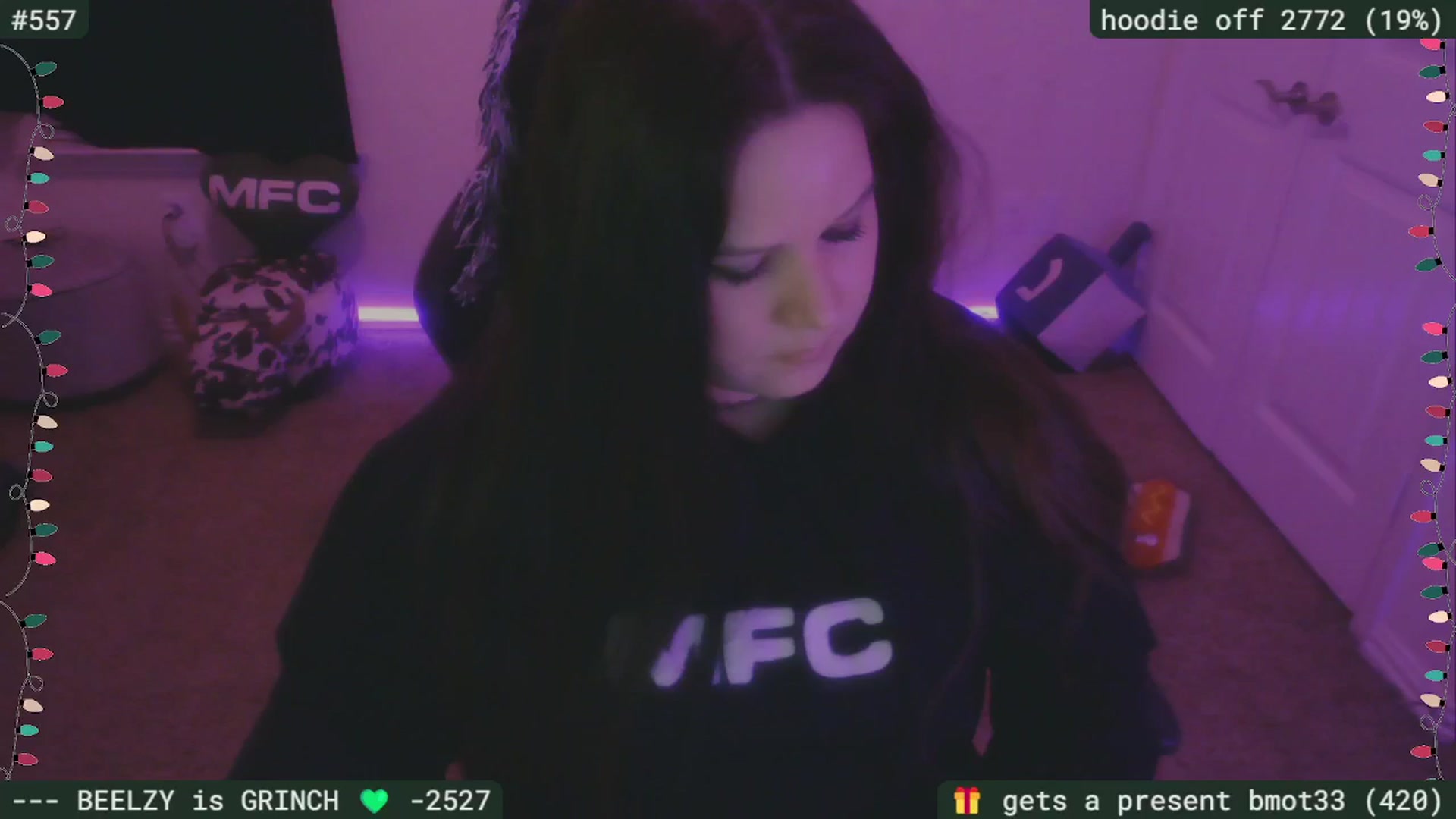 Gallery image thumbnail from HanukkahHoe's myfreecams stream on, 12/11/2025, 03:29 image 8 of 20