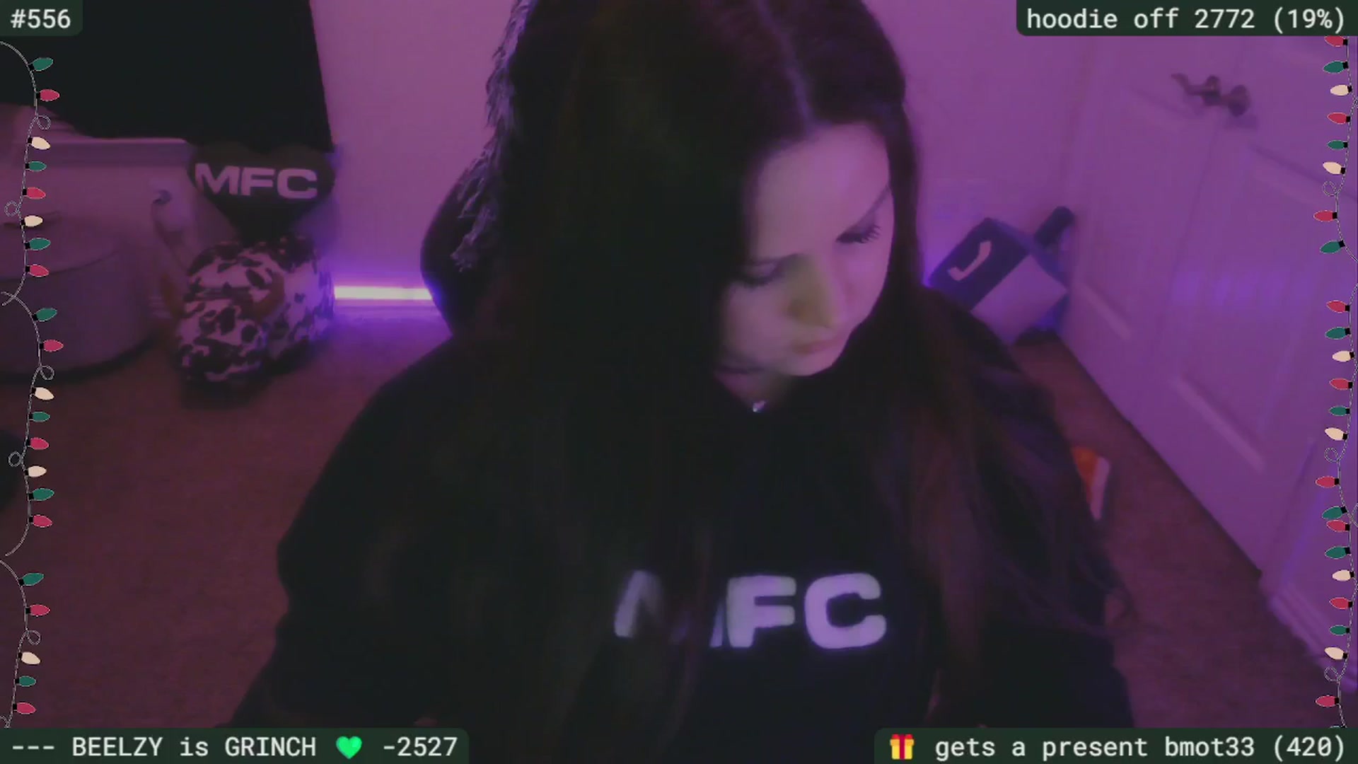 Gallery image thumbnail from HanukkahHoe's myfreecams stream on, 12/11/2025, 03:29 image 6 of 20
