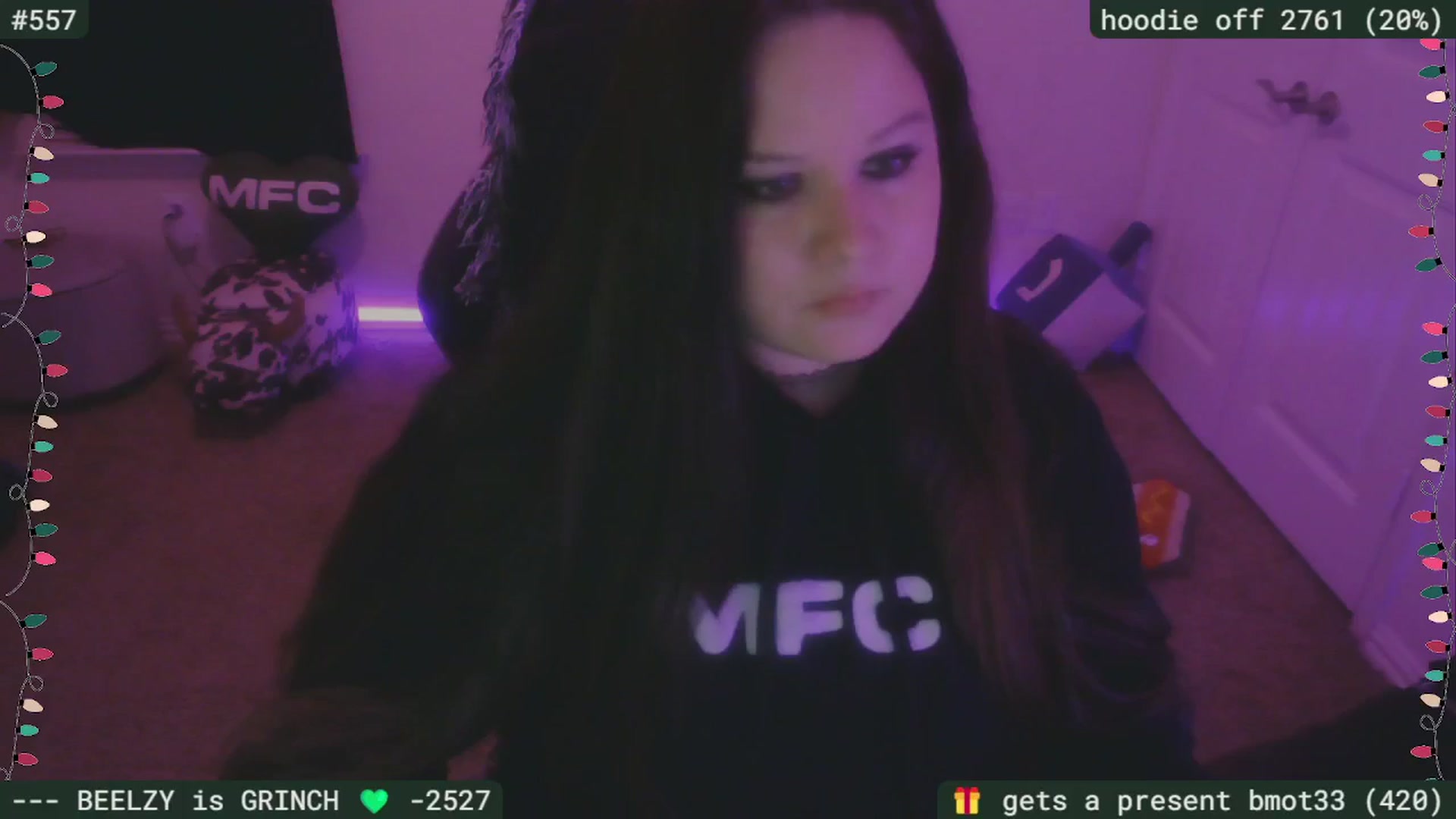 Gallery image thumbnail from HanukkahHoe's myfreecams stream on, 12/11/2025, 03:29 image 16 of 20