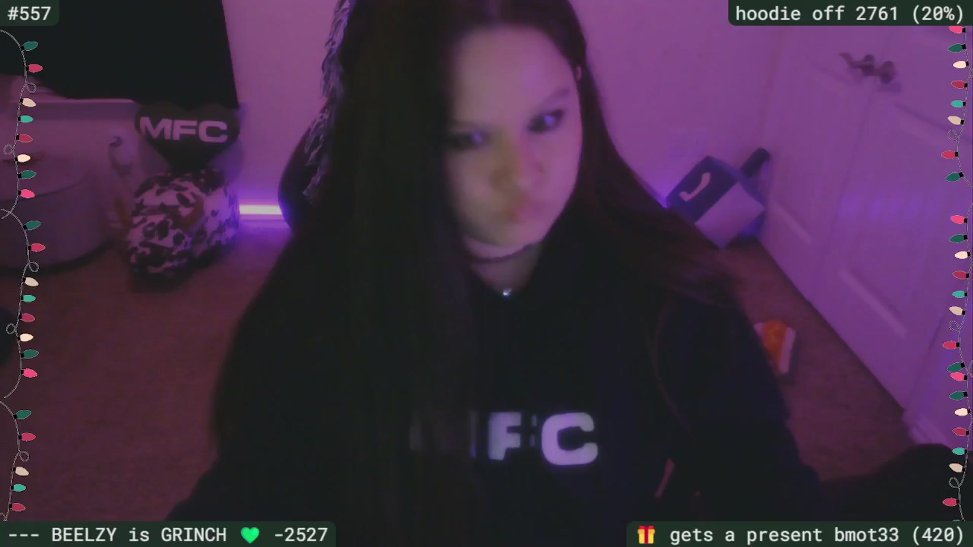 Gallery image thumbnail from HanukkahHoe's myfreecams stream on, 12/11/2025, 03:29 image 18 of 20