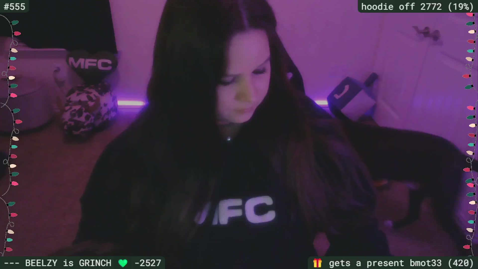 Gallery image thumbnail from HanukkahHoe's myfreecams stream on, 12/11/2025, 03:29 image 5 of 20