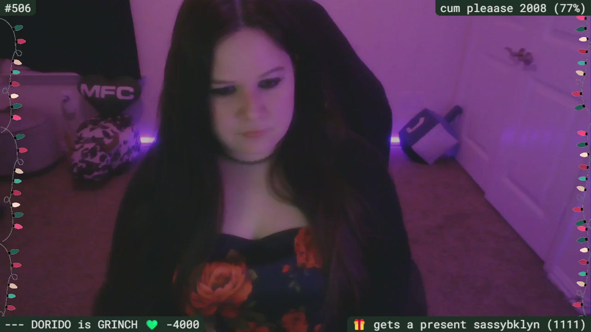 Gallery image thumbnail from HanukkahHoe's myfreecams stream on, 12/14/2025, 05:05 image 19 of 20