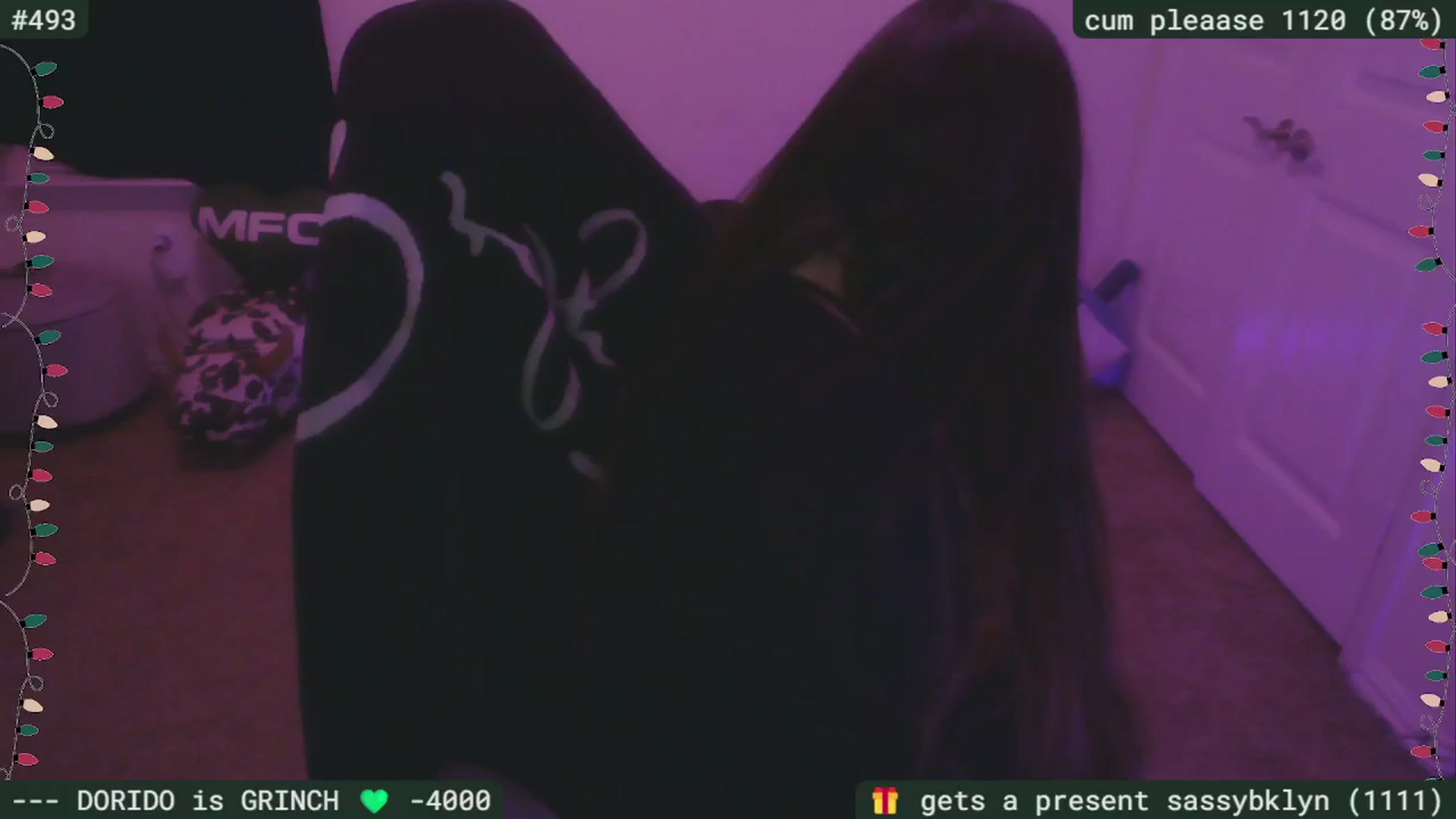 Gallery image thumbnail from HanukkahHoe's myfreecams stream on, 12/14/2025, 05:05 image 20 of 20