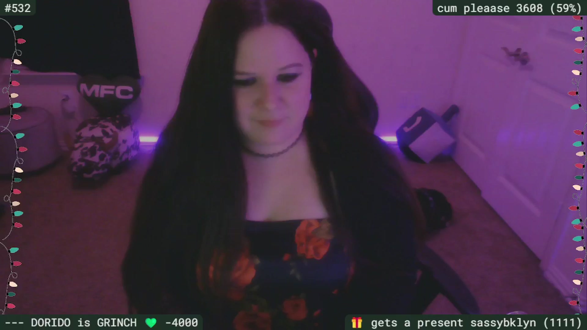 Gallery image thumbnail from HanukkahHoe's myfreecams stream on, 12/14/2025, 05:05 image 14 of 20