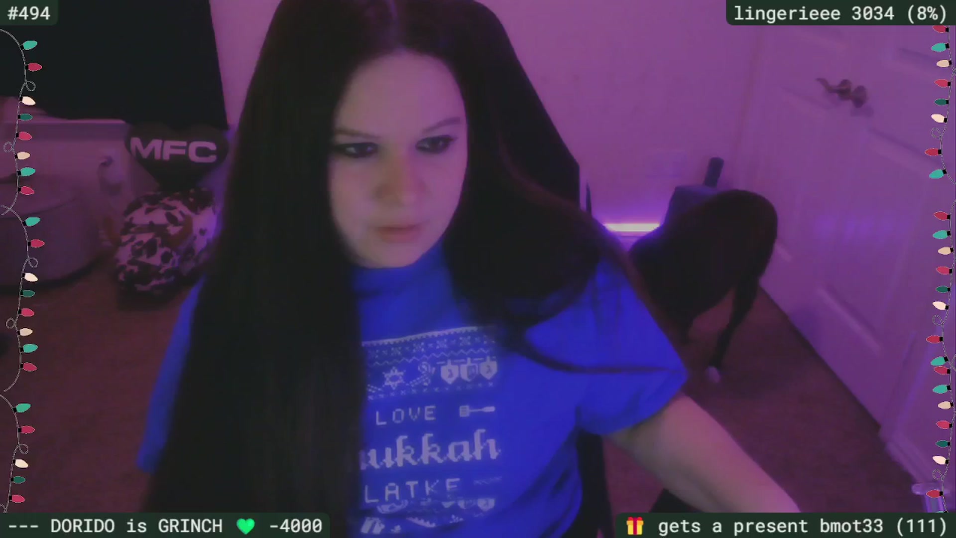 Gallery image thumbnail from HanukkahHoe's myfreecams stream on, 12/16/2025, 04:44 image 1 of 20