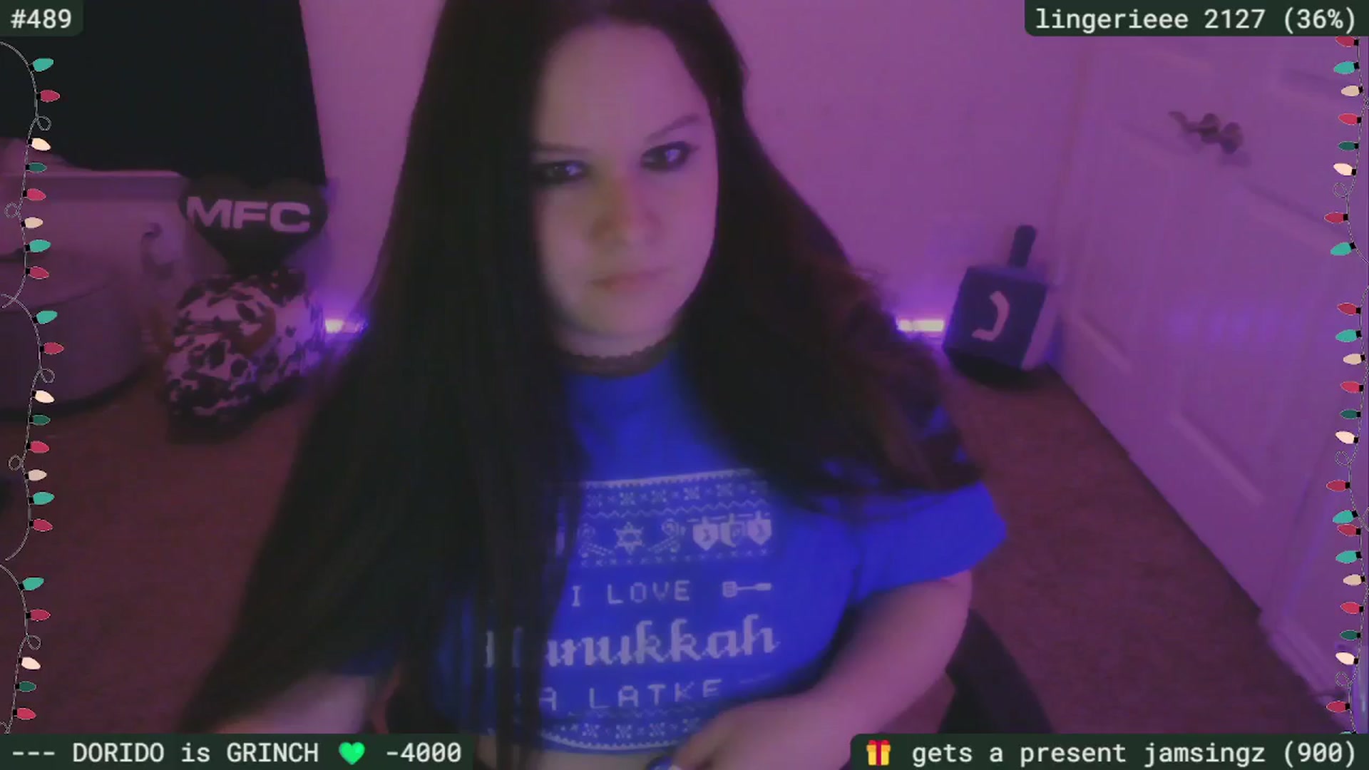 Gallery image thumbnail from HanukkahHoe's myfreecams stream on, 12/16/2025, 04:44 image 14 of 20