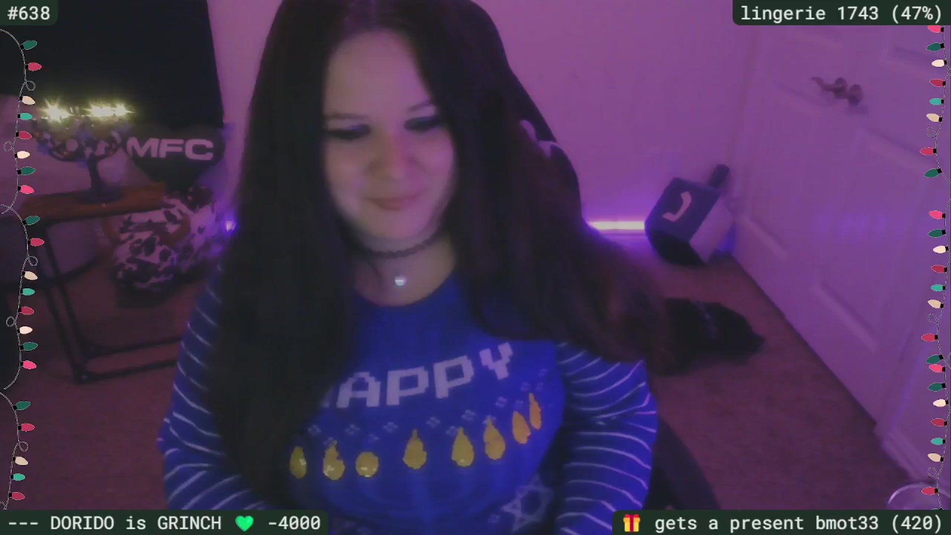 Gallery image thumbnail from HanukkahHoe's myfreecams stream on, 12/22/2025, 03:13 image 2 of 20