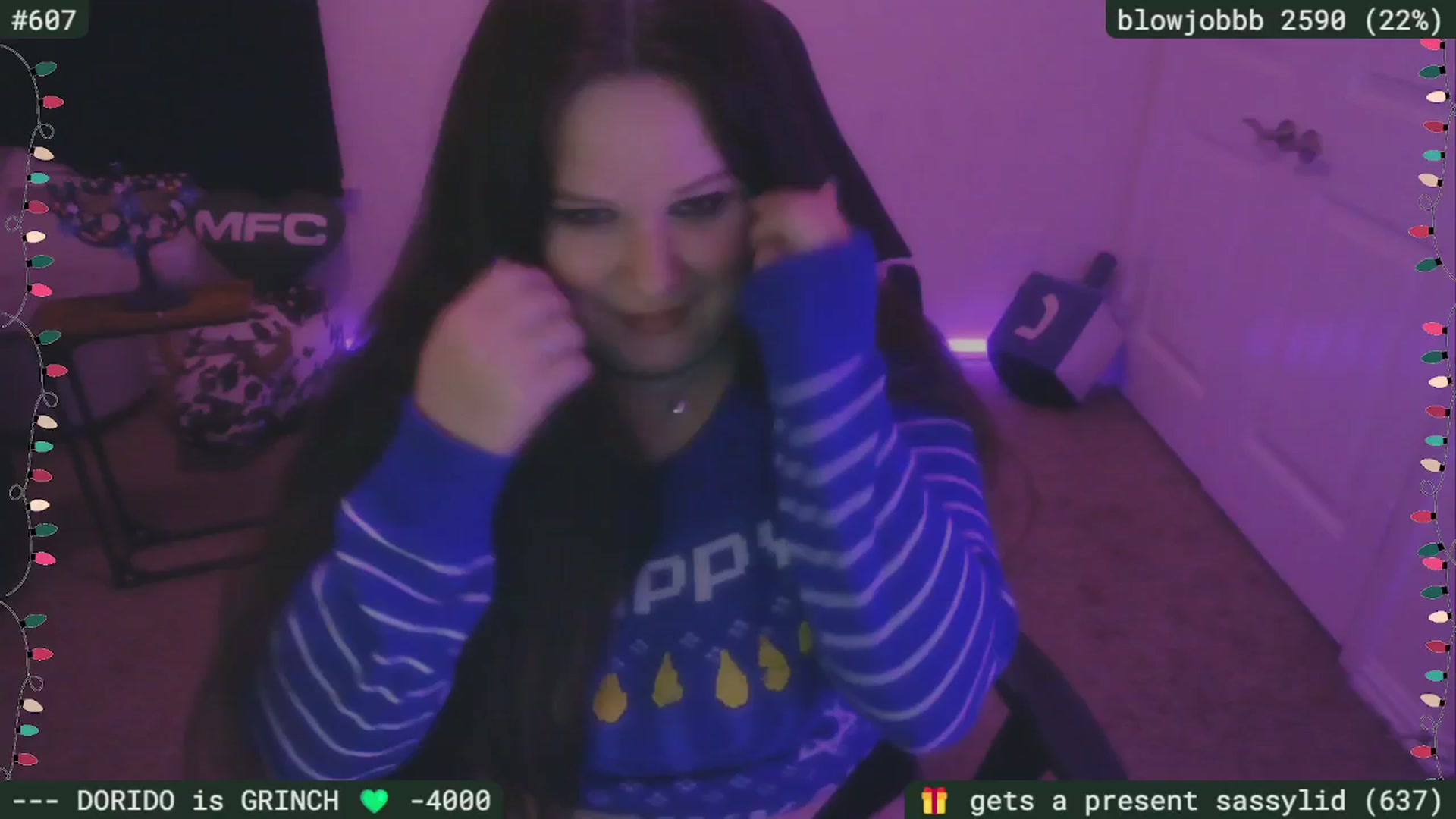 Gallery image thumbnail from HanukkahHoe's myfreecams stream on, 12/22/2025, 03:13 image 11 of 20
