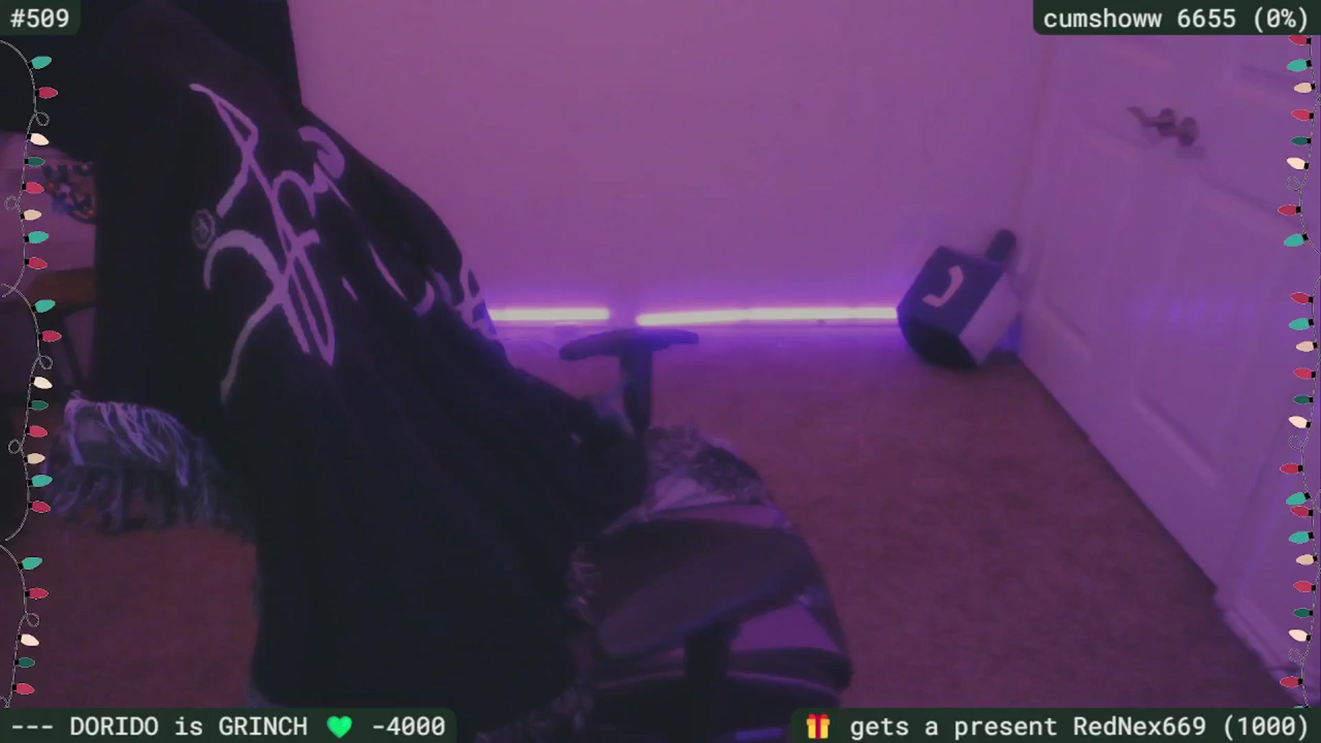 Gallery image thumbnail from HanukkahHoe's myfreecams stream on, 12/22/2025, 04:26 image 19 of 20