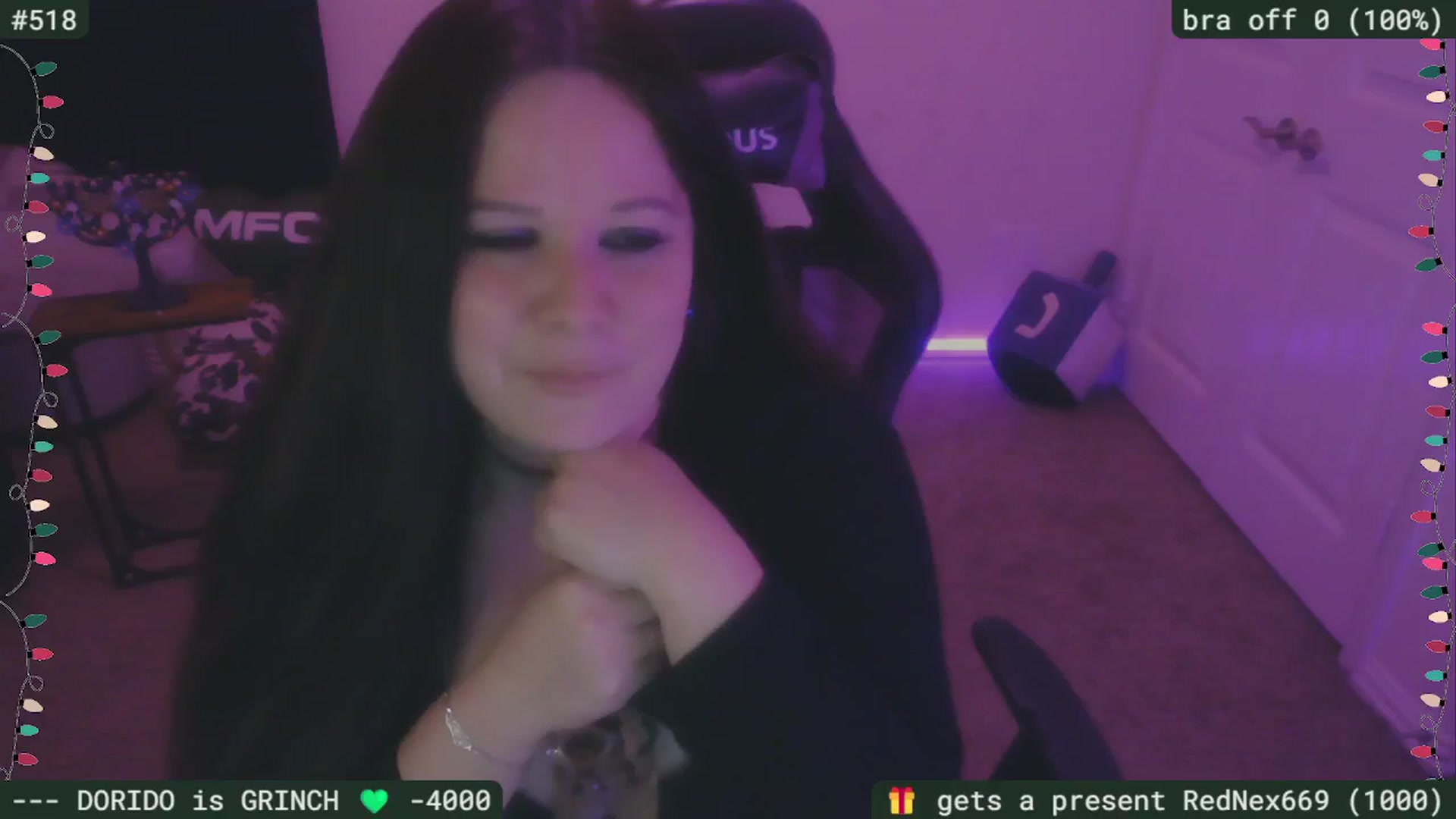 Gallery image thumbnail from HanukkahHoe's myfreecams stream on, 12/22/2025, 04:26 image 4 of 20