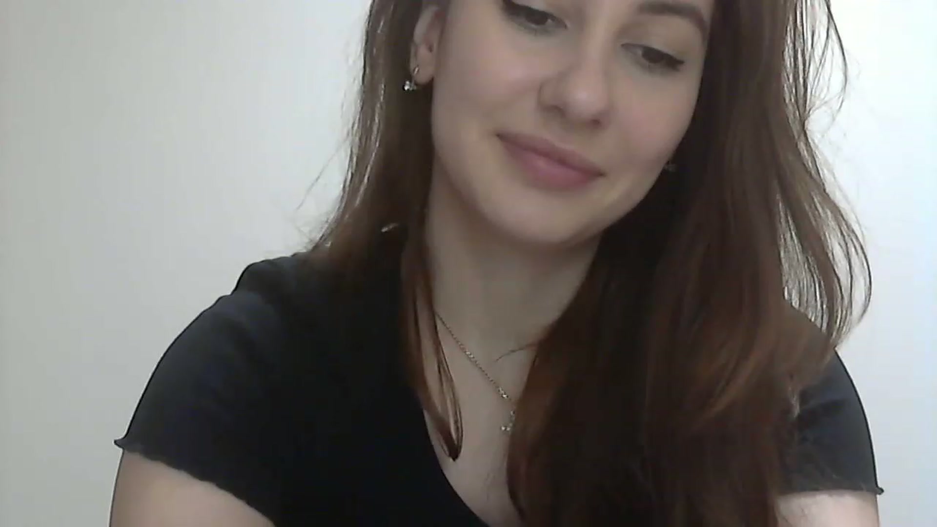 Gallery image thumbnail from HappinessInMe's myfreecams stream on, 11/21/2022, 14:01 image 4 of 20