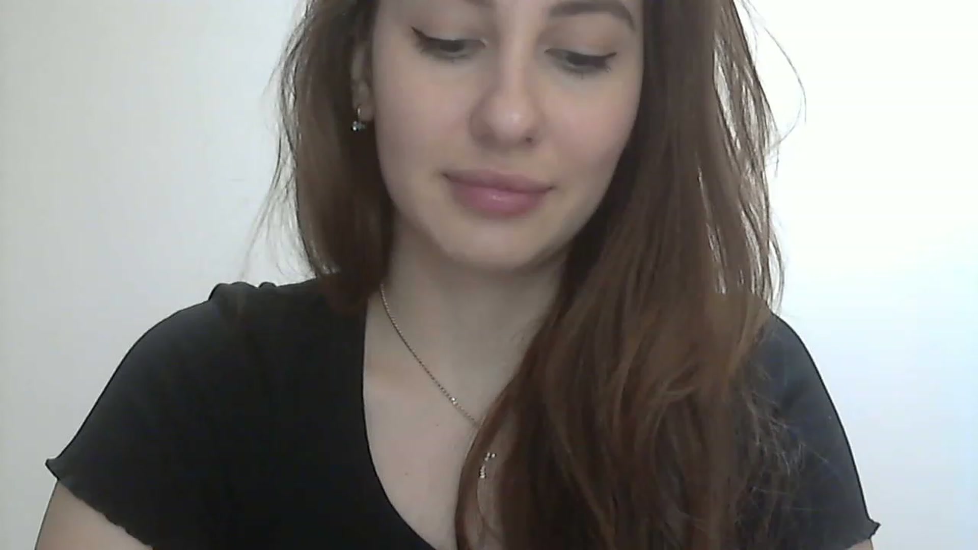 Gallery image thumbnail from HappinessInMe's myfreecams stream on, 11/21/2022, 14:01 image 13 of 20
