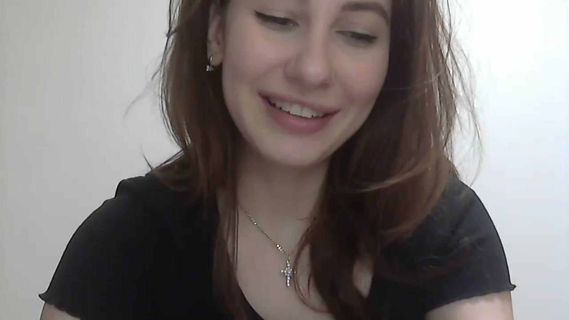 Gallery image thumbnail from HappinessInMe's myfreecams stream on, 11/21/2022, 14:01 image 7 of 20