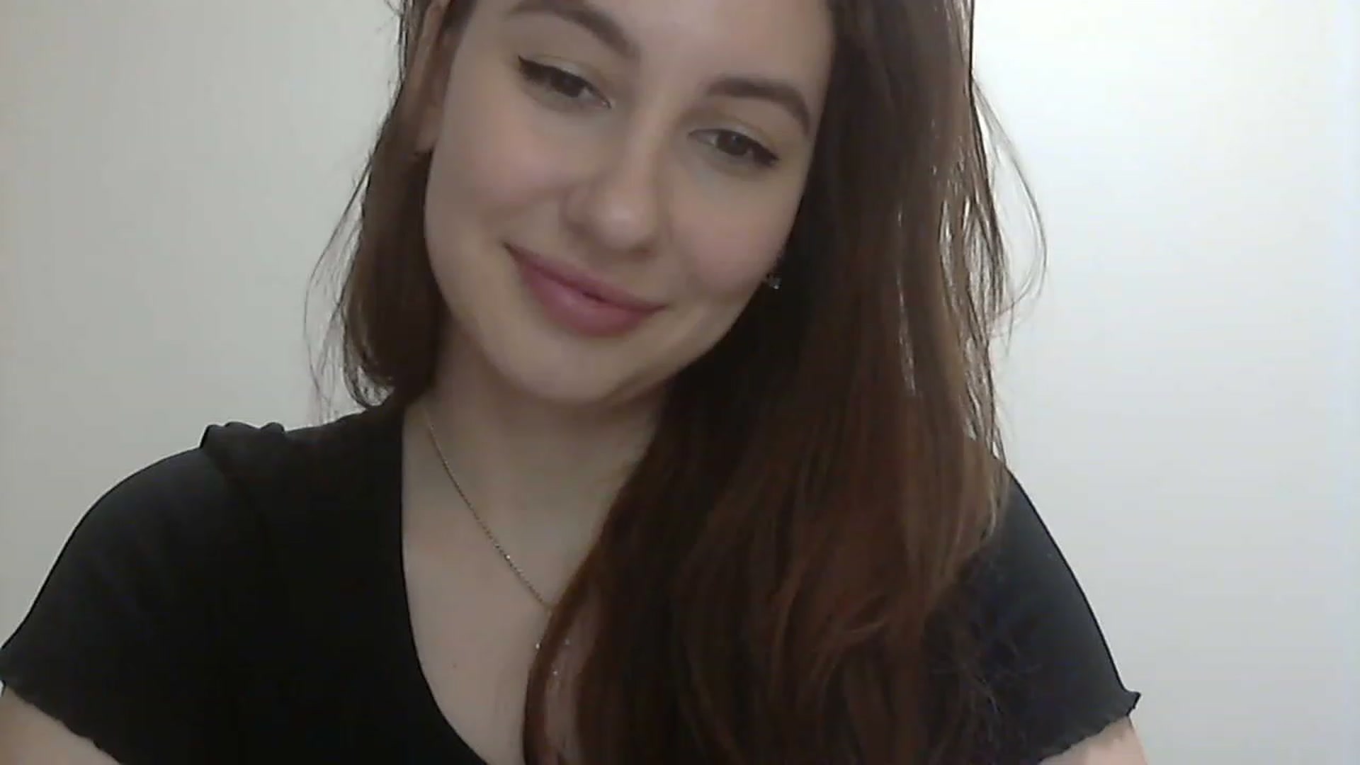 Gallery image thumbnail from HappinessInMe's myfreecams stream on, 11/21/2022, 14:01 image 14 of 20