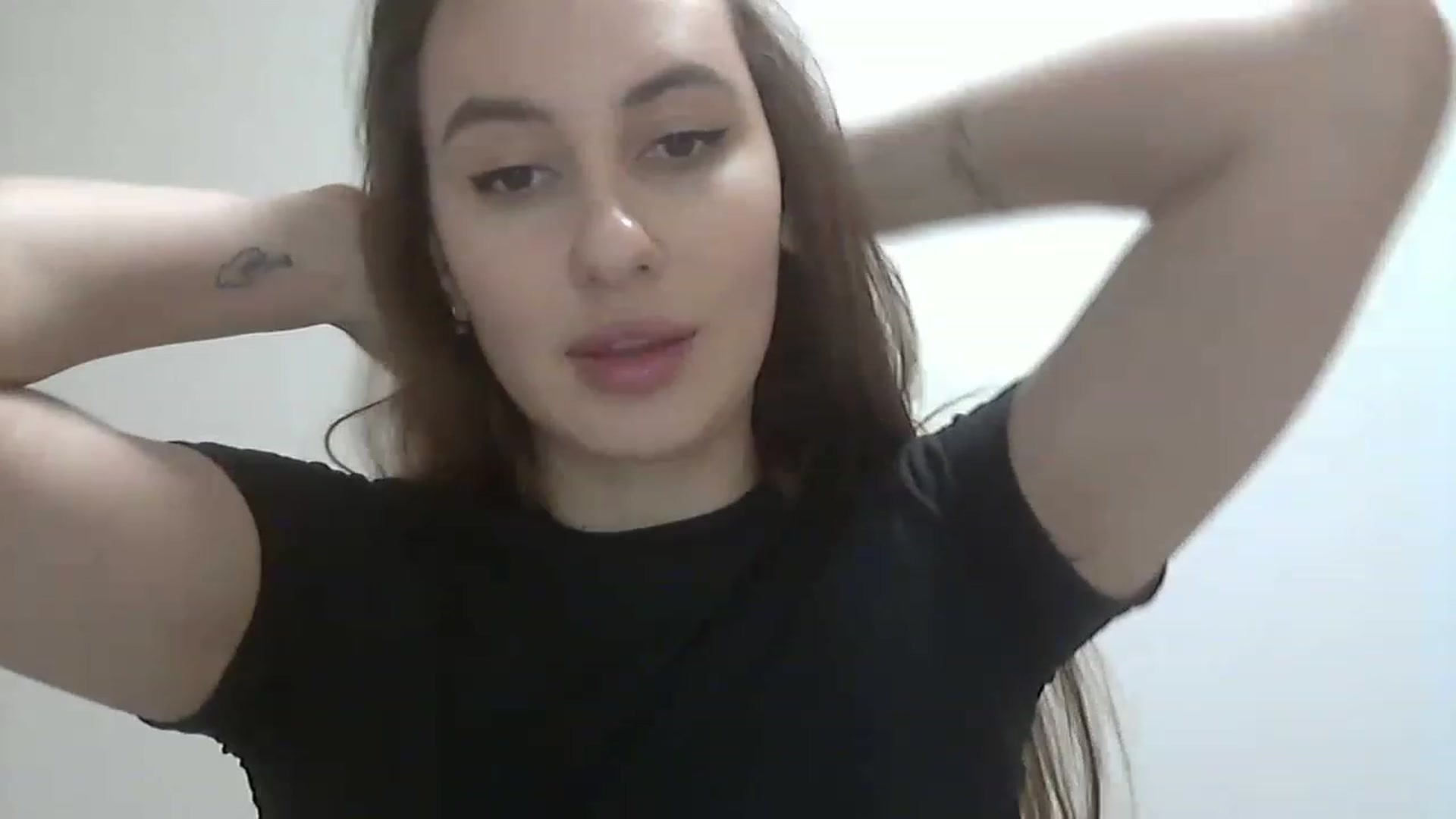 Gallery image thumbnail from HappinessInMe's myfreecams stream on, 11/22/2022, 15:43 image 9 of 20