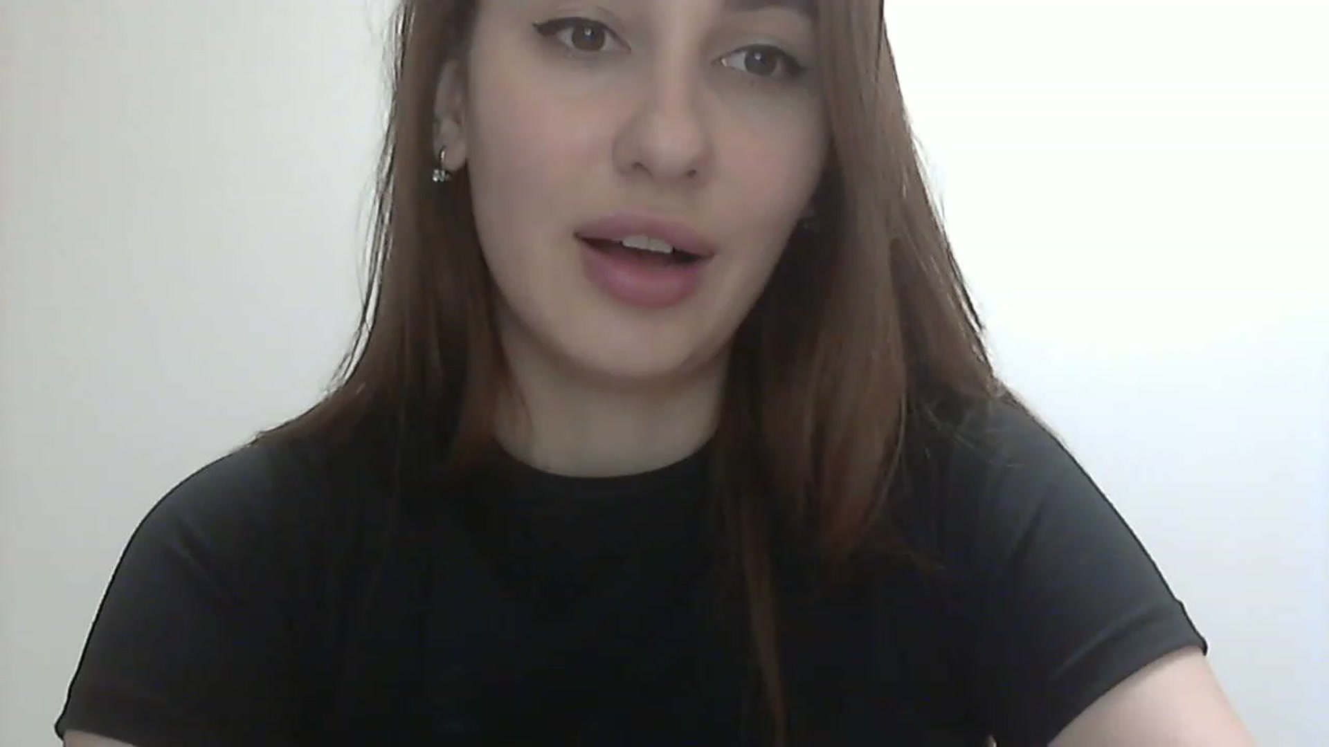 Gallery image thumbnail from HappinessInMe's myfreecams stream on, 11/22/2022, 15:43 image 17 of 20