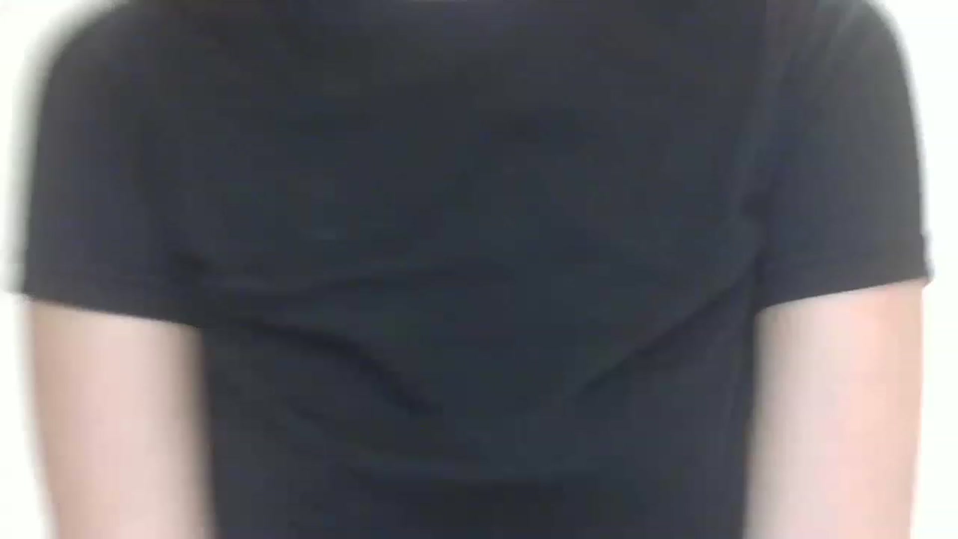 Gallery image thumbnail from HappinessInMe's myfreecams stream on, 11/22/2022, 15:43 image 1 of 20
