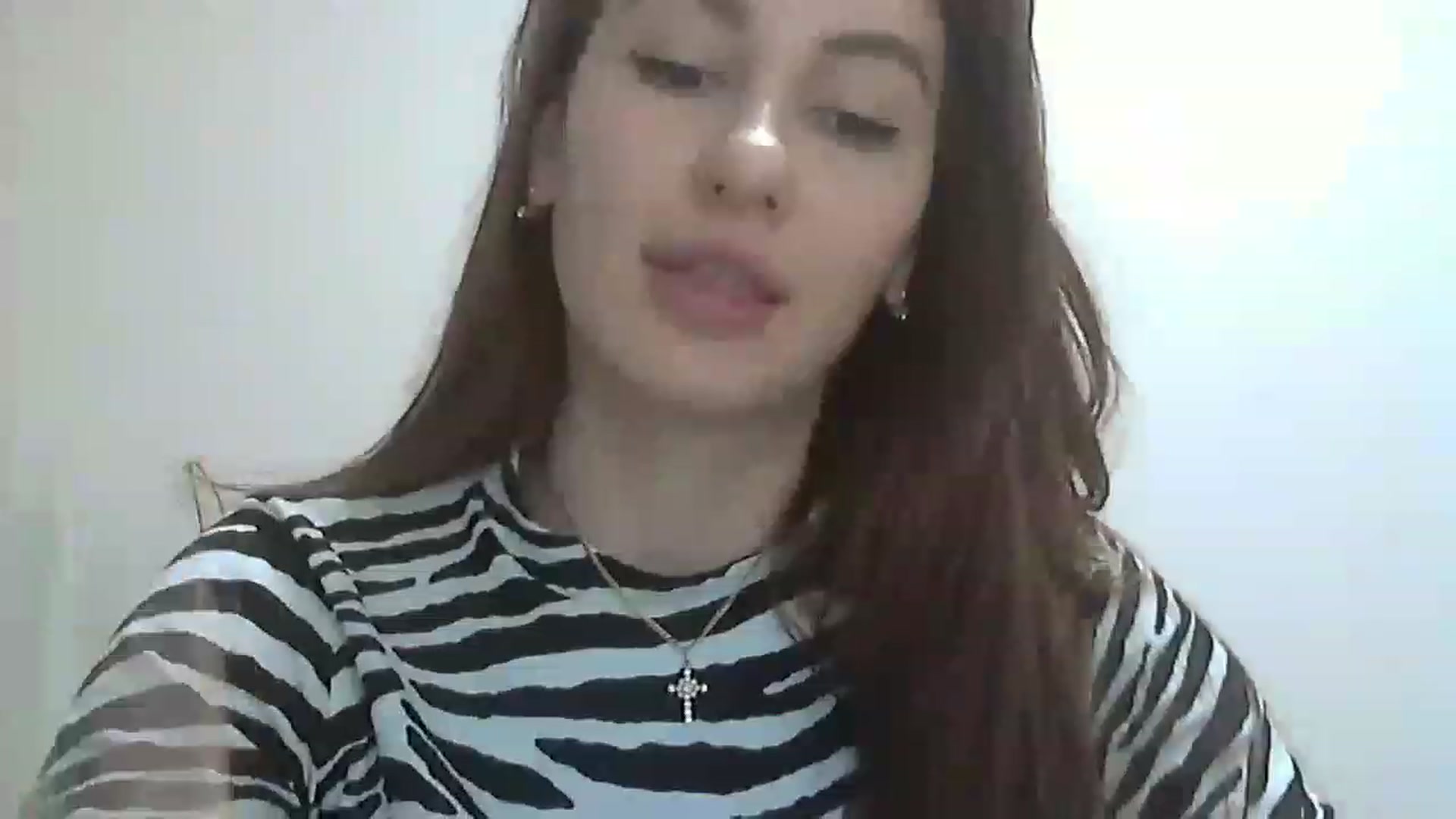 Gallery image thumbnail from HappinessInMe's myfreecams stream on, 12/01/2022, 14:13 image 17 of 20