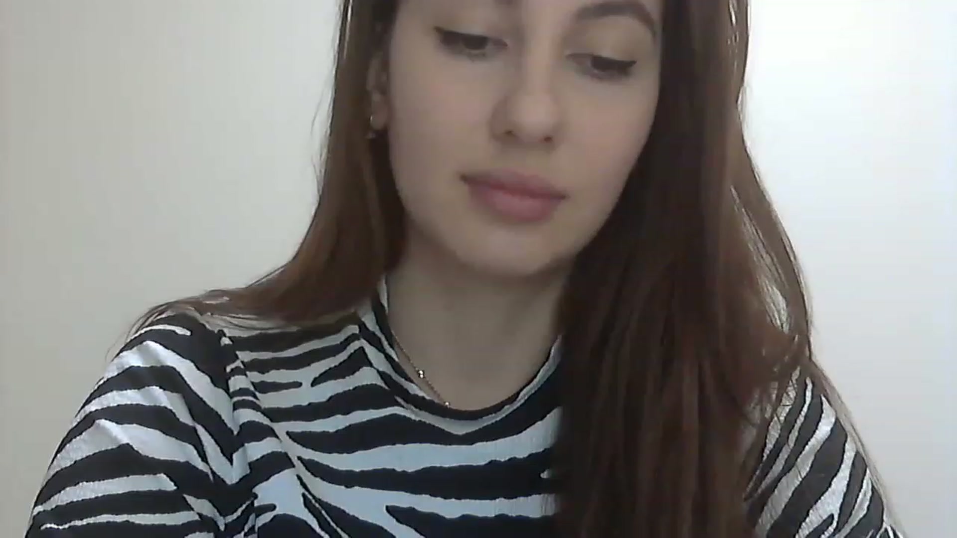 Gallery image thumbnail from HappinessInMe's myfreecams stream on, 12/01/2022, 14:13 image 12 of 20