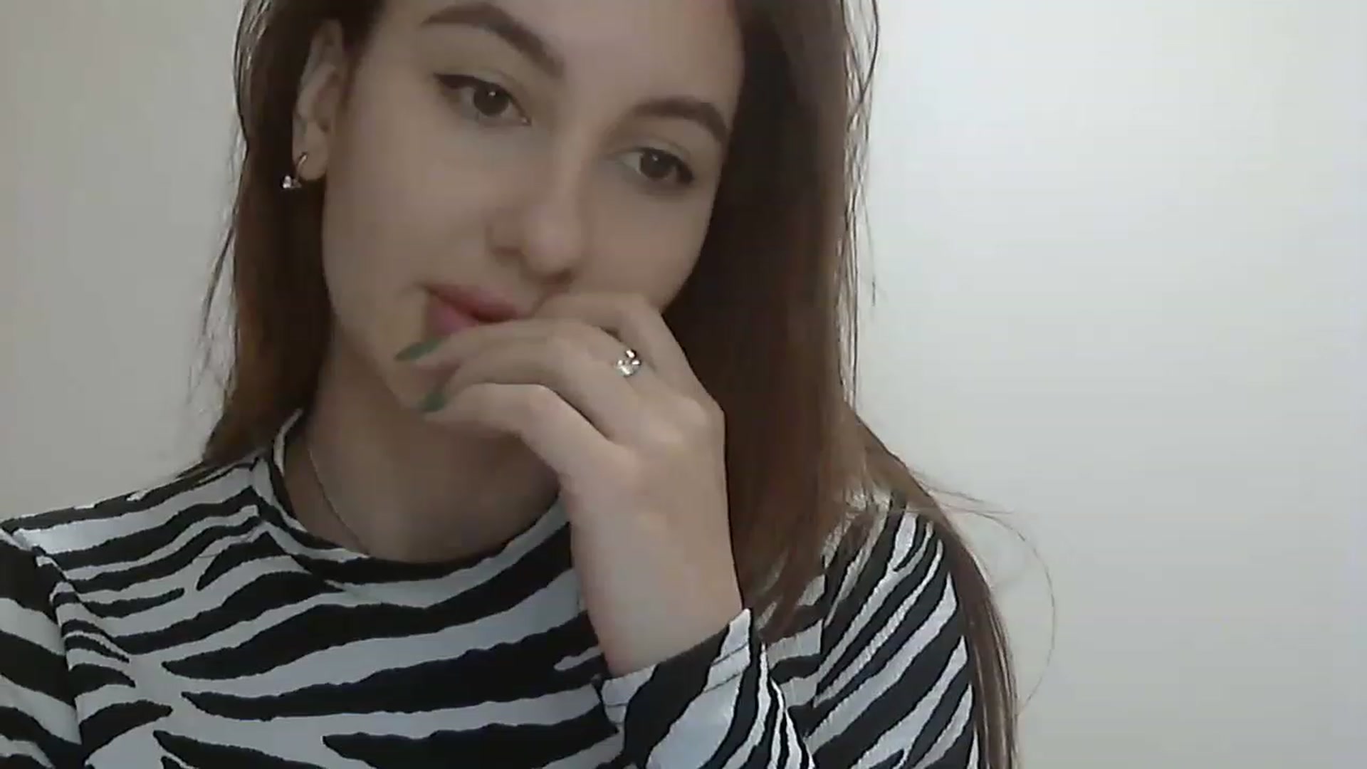 Gallery image thumbnail from HappinessInMe's myfreecams stream on, 12/01/2022, 14:13 image 5 of 20