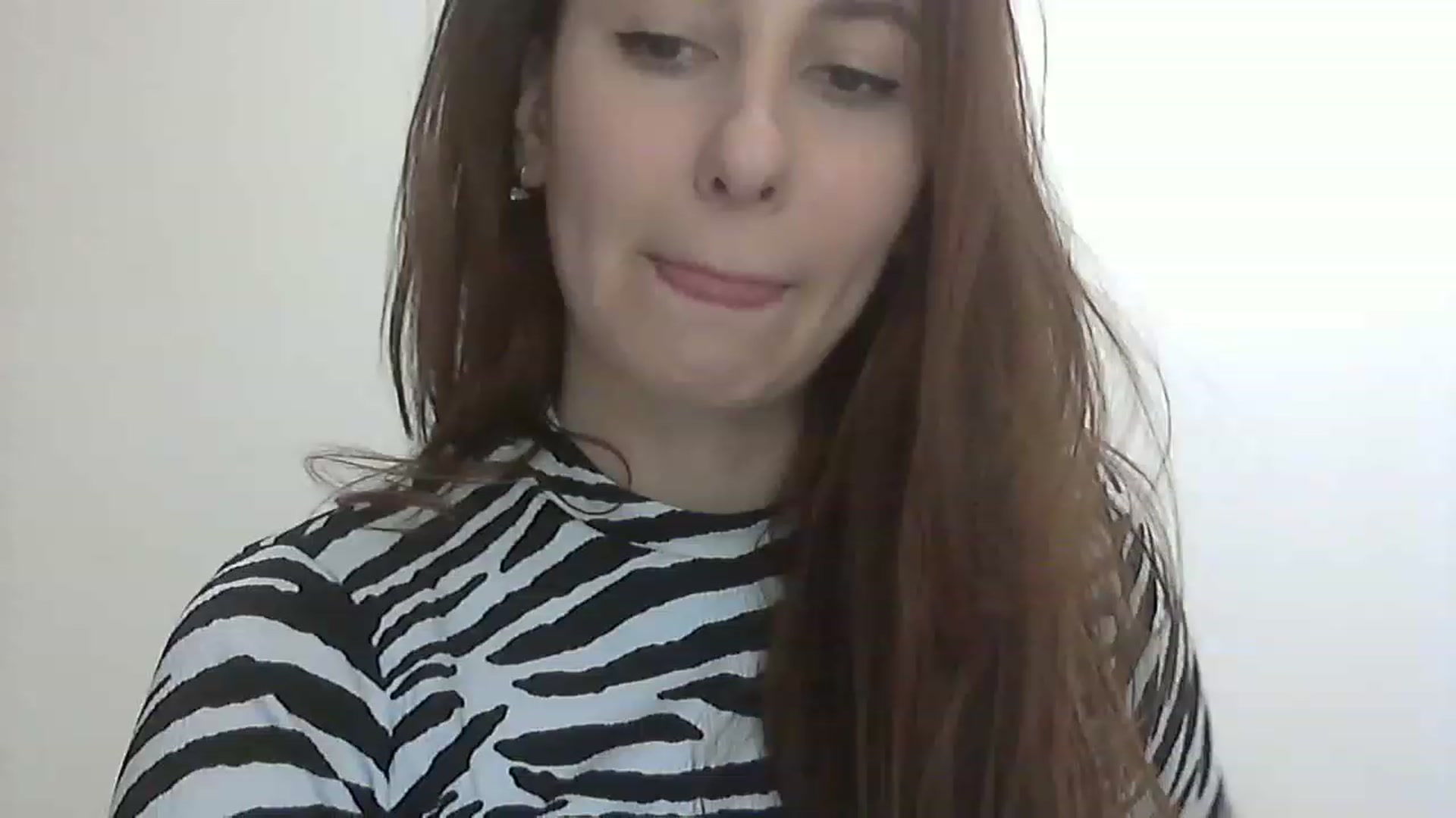 Gallery image thumbnail from HappinessInMe's myfreecams stream on, 12/01/2022, 14:36 image 16 of 20