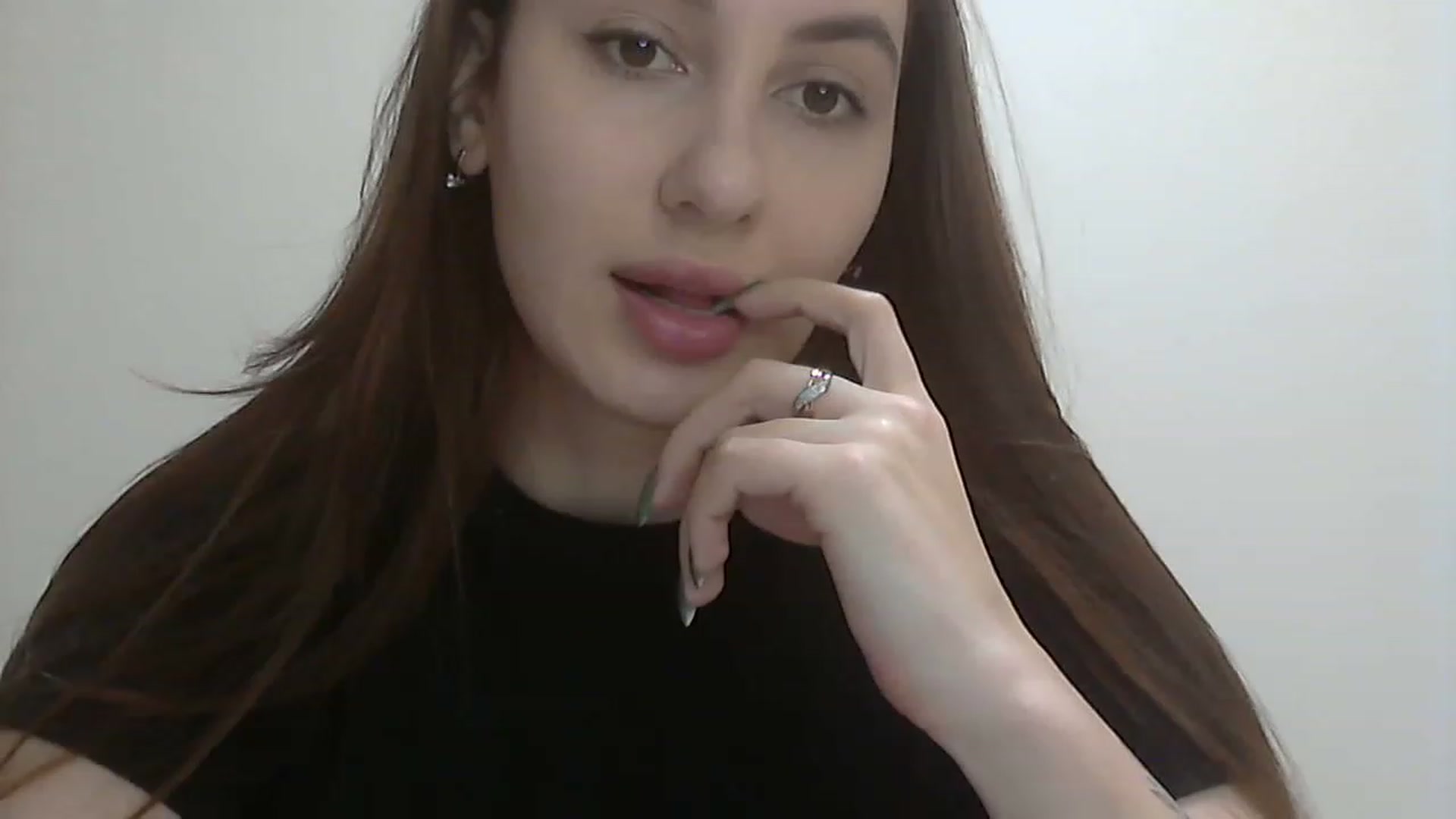 Gallery image thumbnail from HappinessInMe's myfreecams stream on, 12/12/2022, 13:53 image 1 of 20
