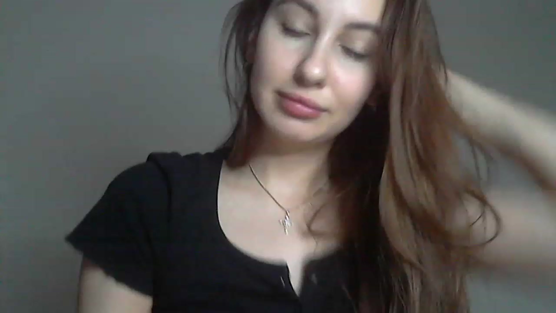 Gallery image thumbnail from HappinessInMe's myfreecams stream on, 12/21/2022, 14:45 image 14 of 20