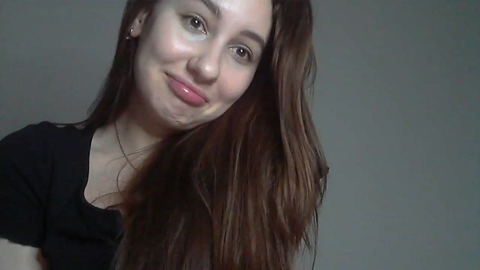 Gallery image thumbnail from HappinessInMe's myfreecams stream on, 12/21/2022, 14:45 image 7 of 20