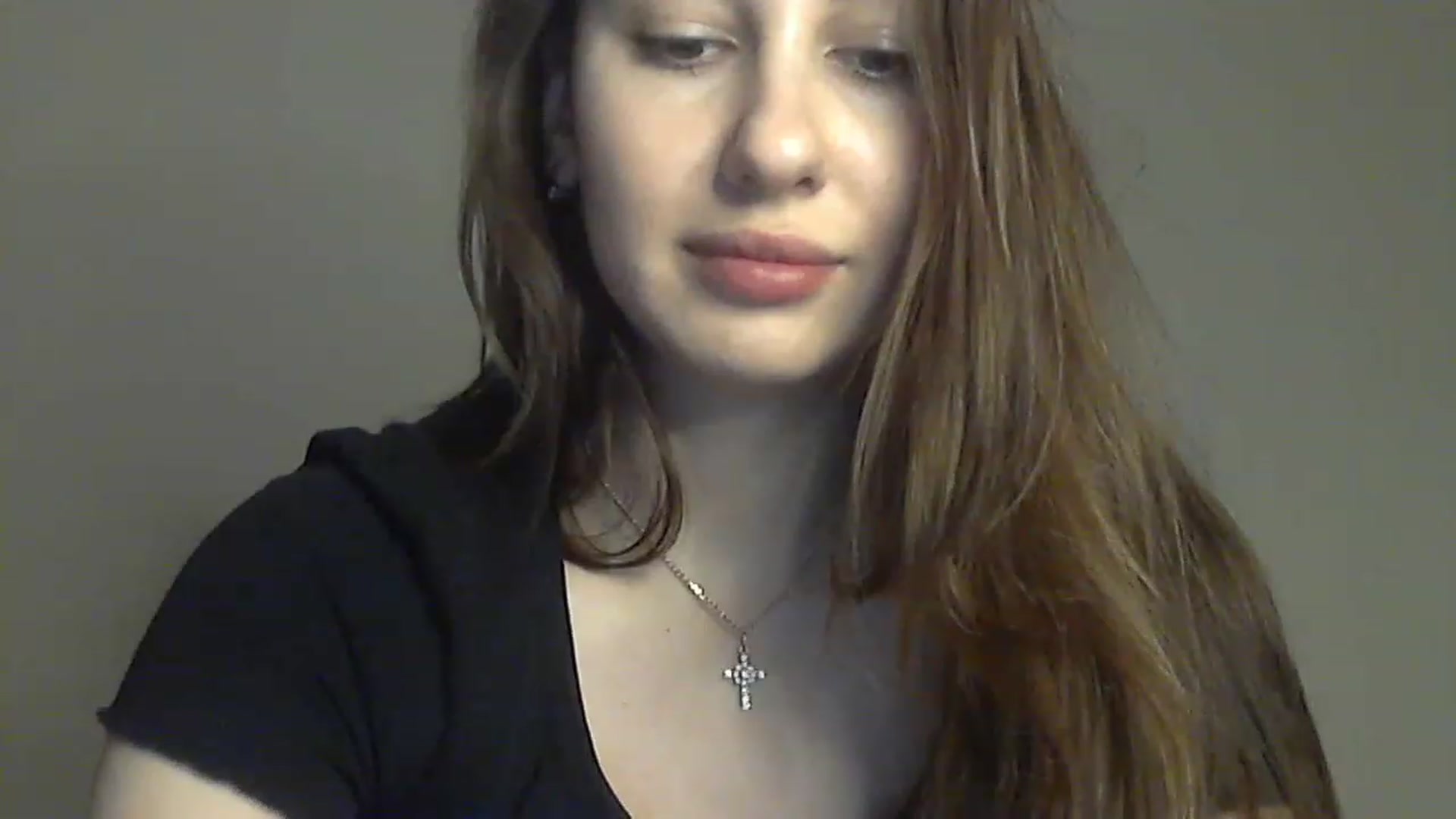 Gallery image thumbnail from HappinessInMe's myfreecams stream on, 12/21/2022, 14:45 image 18 of 20