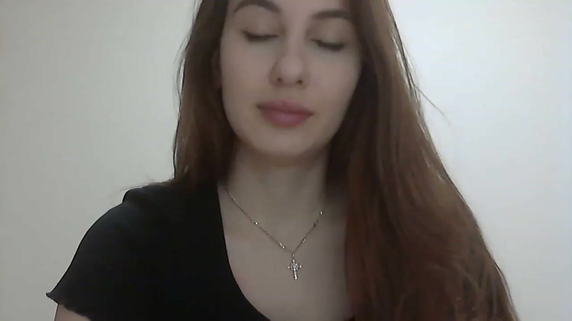Gallery image thumbnail from HappinessInMe's myfreecams stream on, 01/07/2023, 14:40 image 5 of 20