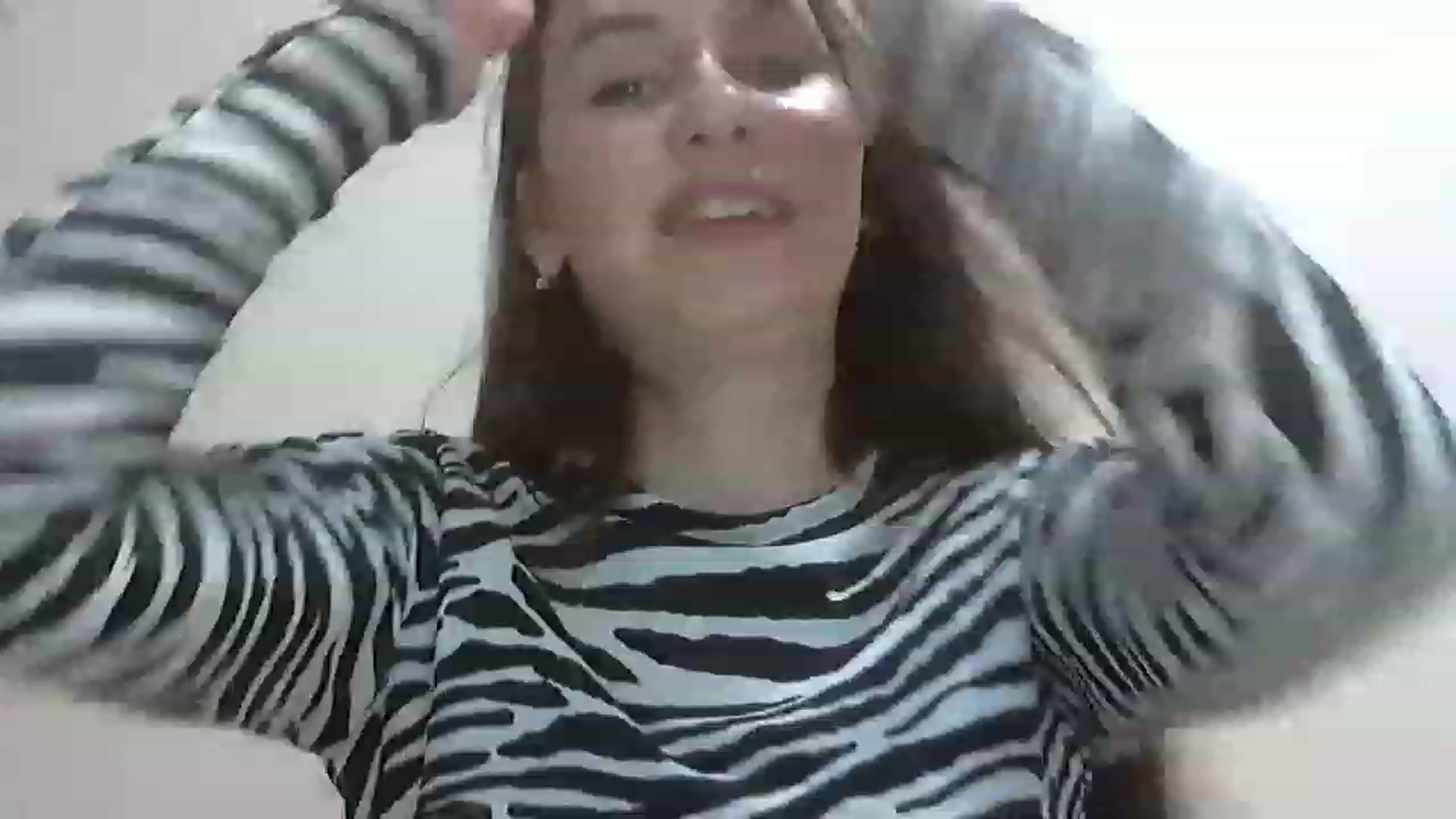 Gallery image thumbnail from HappinessInMe's myfreecams stream on, 02/19/2023, 15:22 image 8 of 20