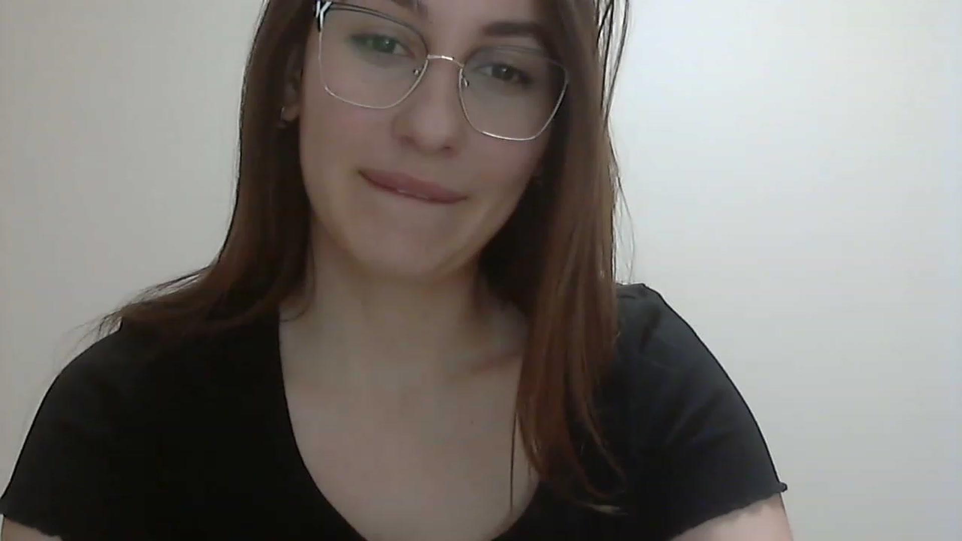 Gallery image thumbnail from HappinessInMe's myfreecams stream on, 03/10/2023, 16:00 image 7 of 20