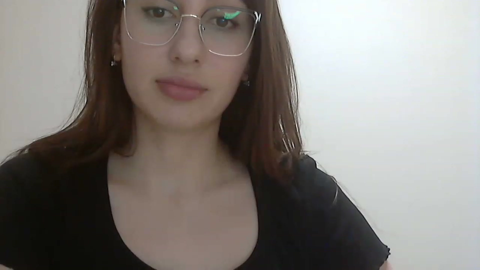 Gallery image thumbnail from HappinessInMe's myfreecams stream on, 03/10/2023, 16:00 image 15 of 20