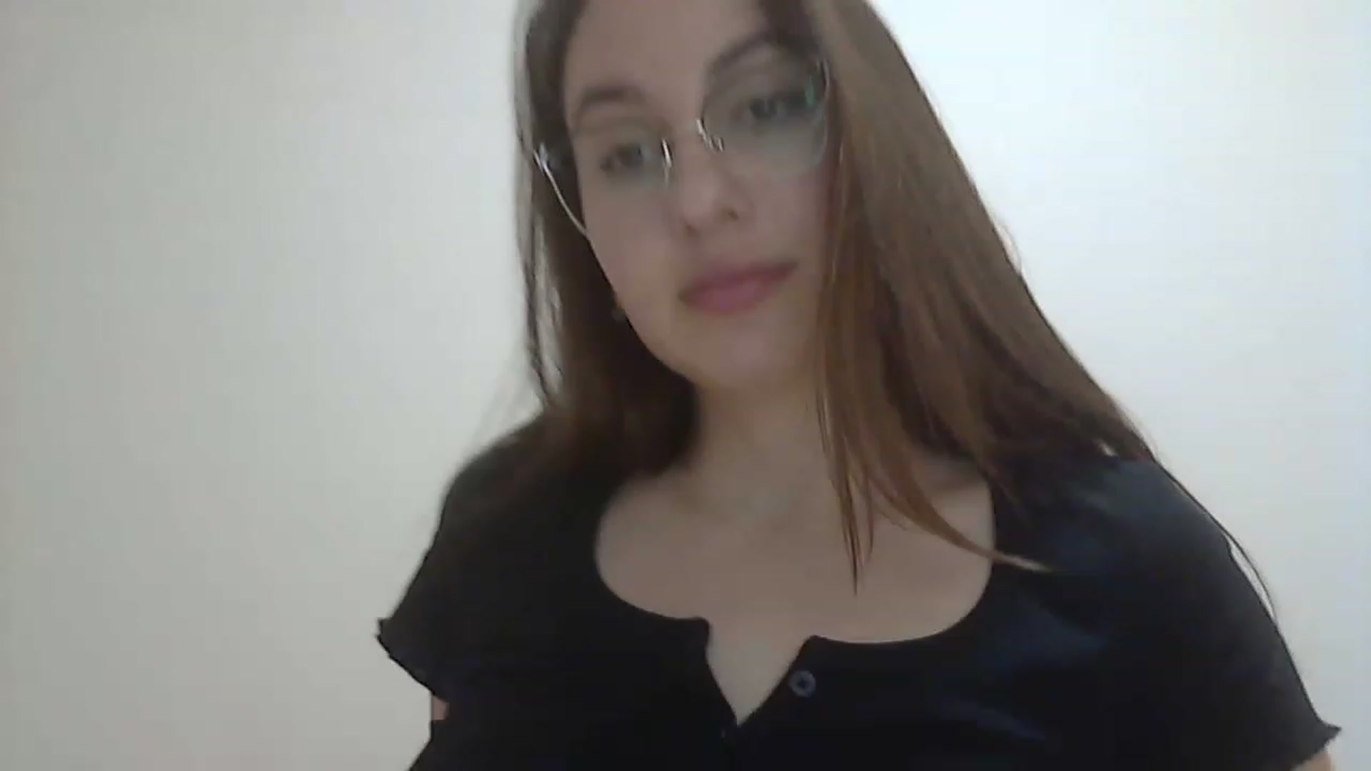 Gallery image thumbnail from HappinessInMe's myfreecams stream on, 03/10/2023, 16:00 image 16 of 20