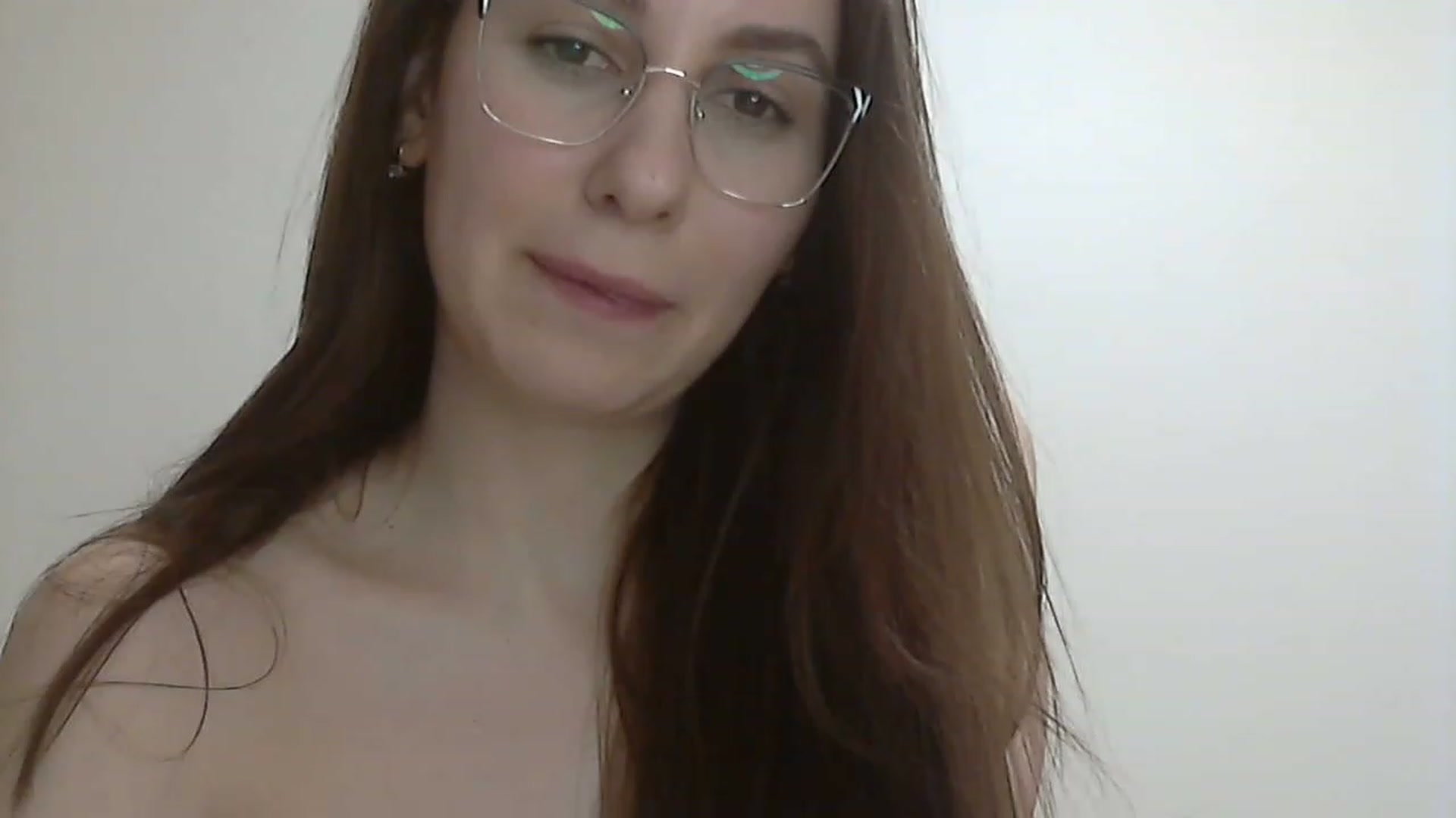 Gallery image thumbnail from HappinessInMe's myfreecams stream on, 03/17/2023, 17:30 image 12 of 20