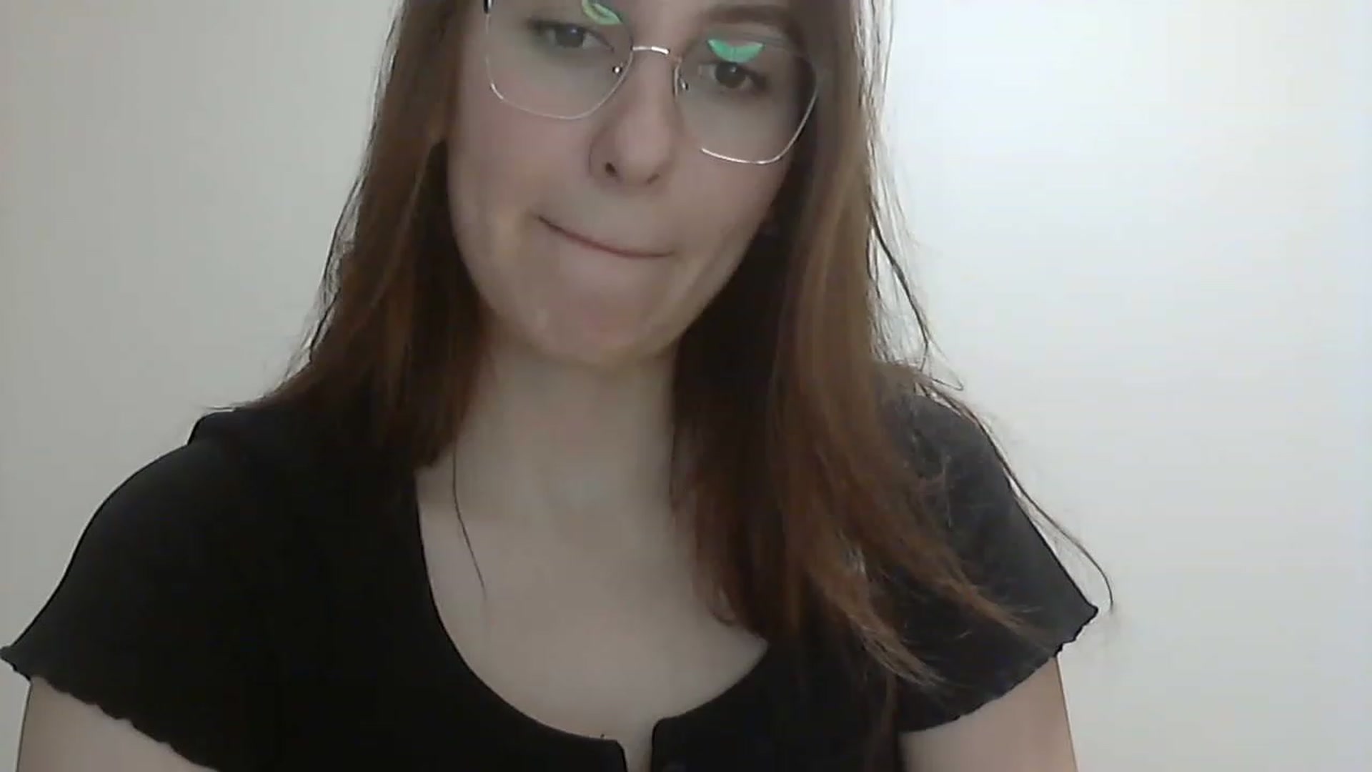 Gallery image thumbnail from HappinessInMe's myfreecams stream on, 03/18/2023, 16:26 image 5 of 20