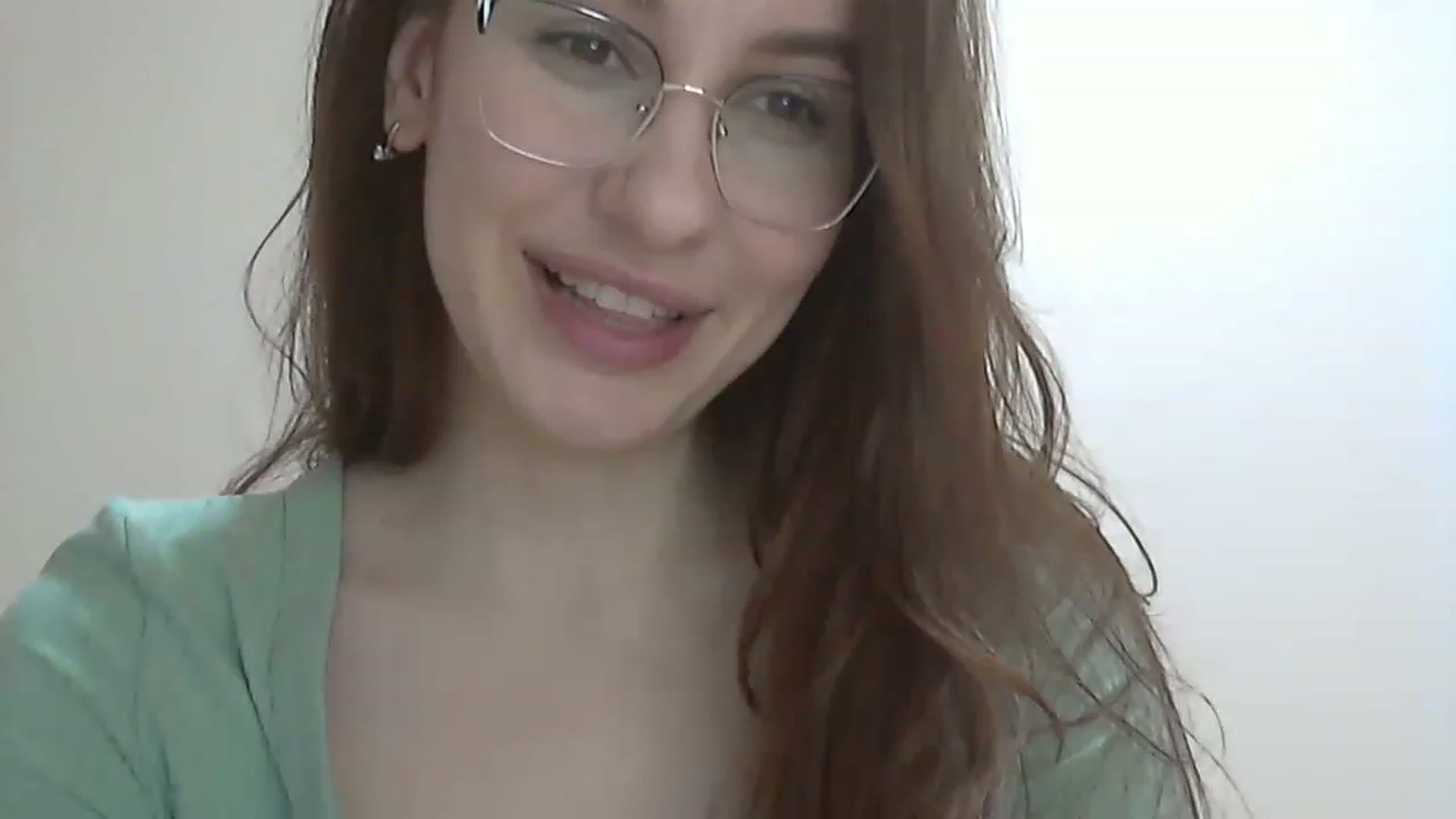 Gallery image thumbnail from HappinessInMe's myfreecams stream on, 03/19/2023, 15:35 image 15 of 20