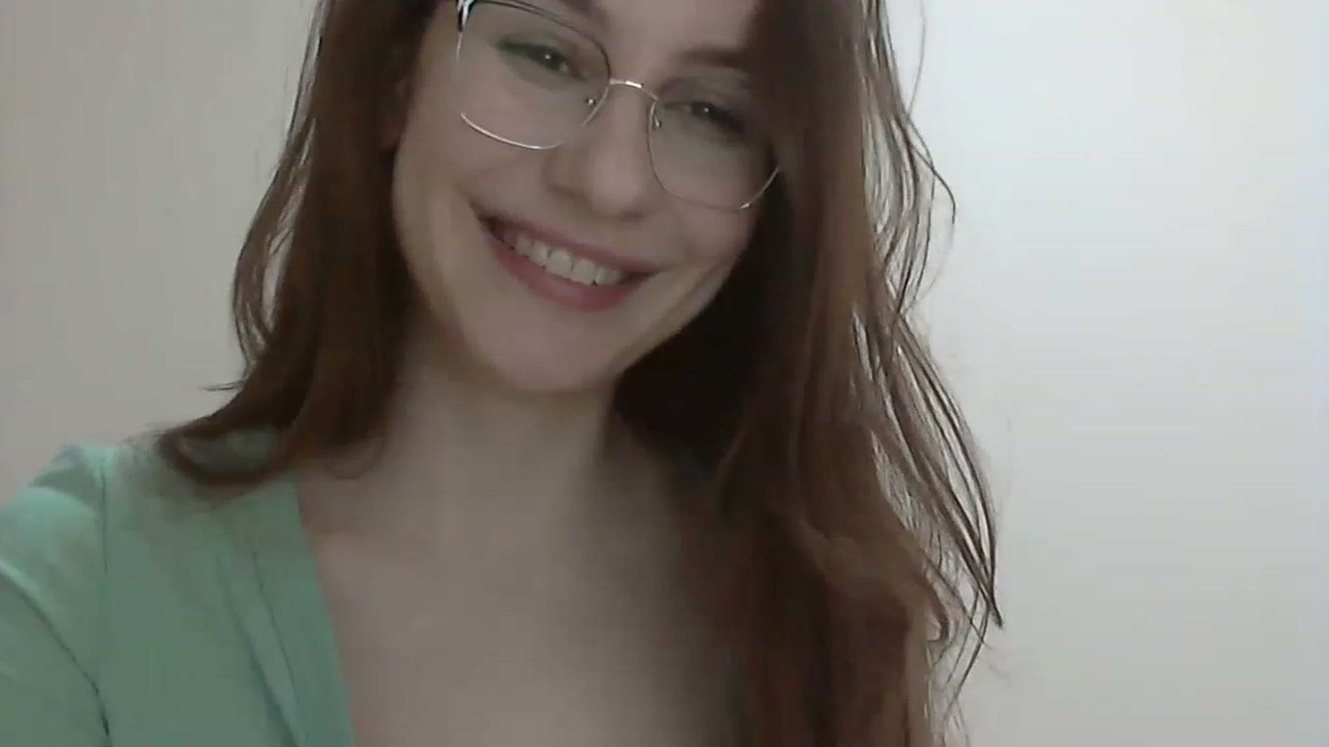 Gallery image thumbnail from HappinessInMe's myfreecams stream on, 03/19/2023, 15:35 image 13 of 20